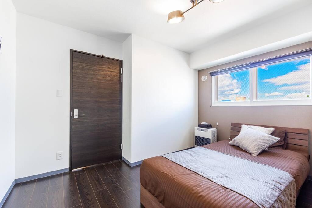One-Bedroom Apartment - Photo 51