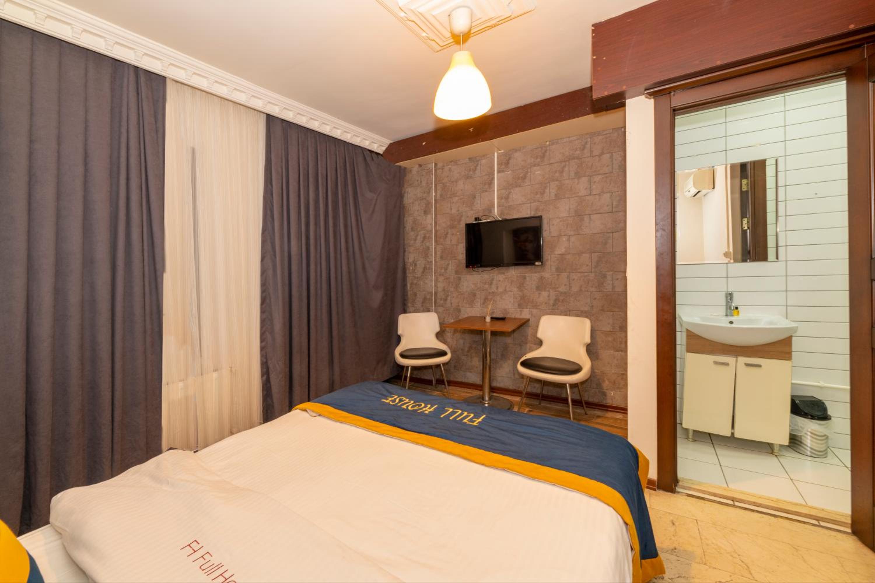 Double Room photo 2