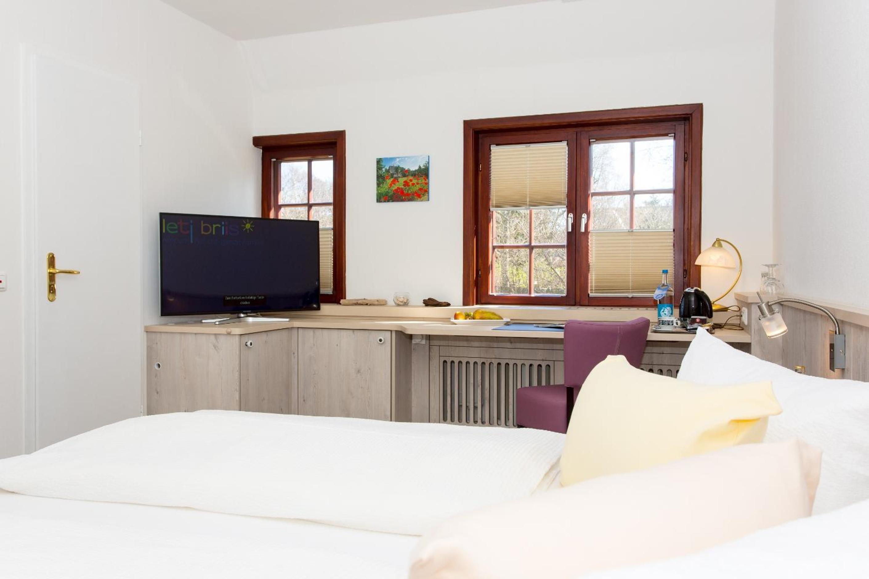 Double Room - Photo 4