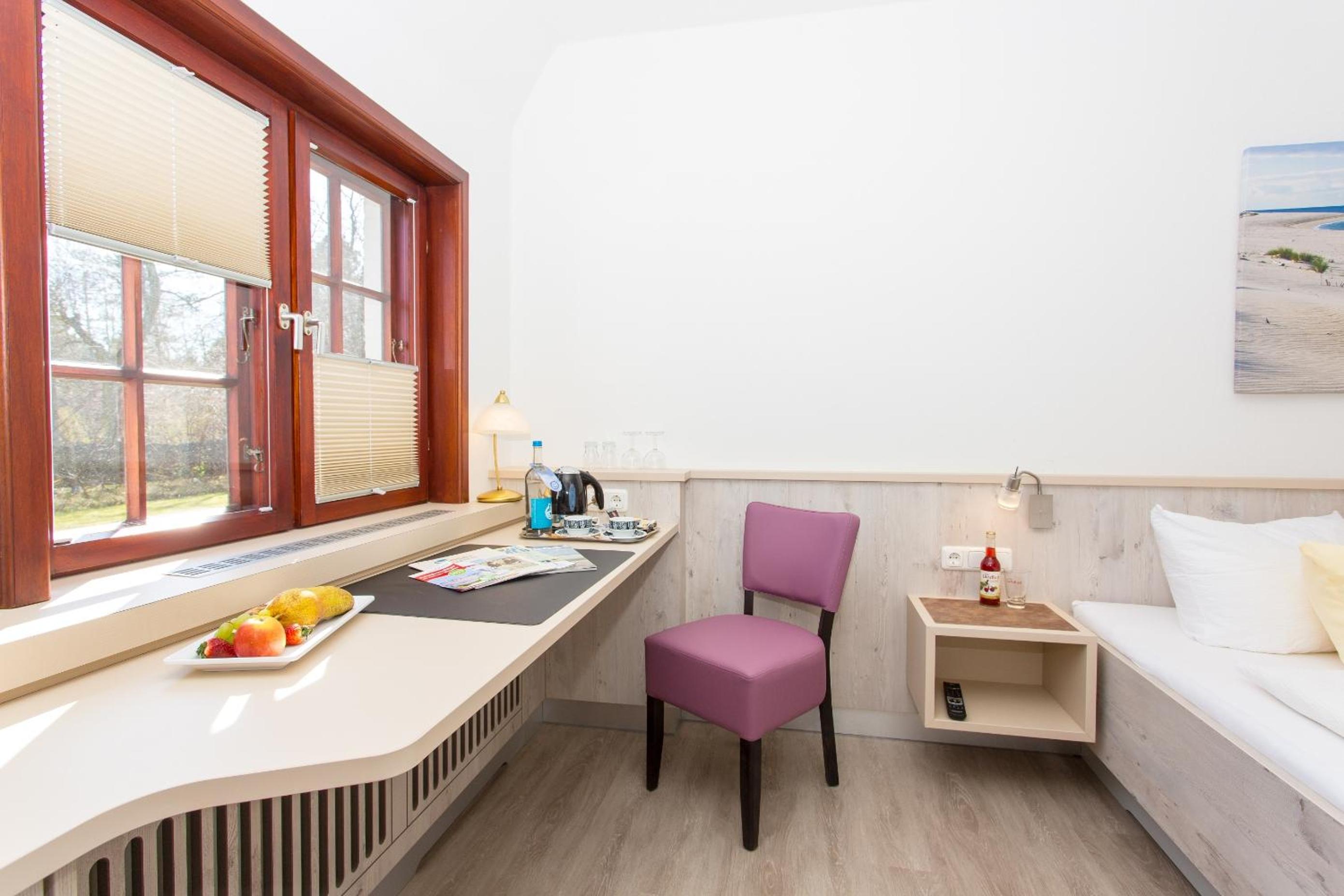Double Room - Photo 7