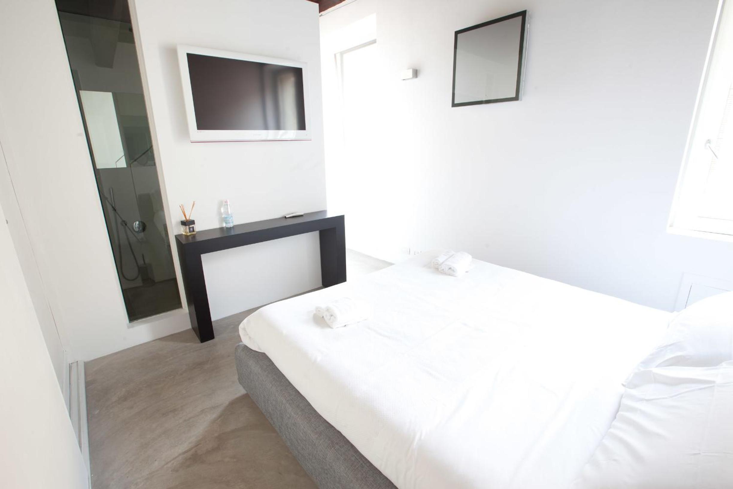 Economy Double Room photo 1
