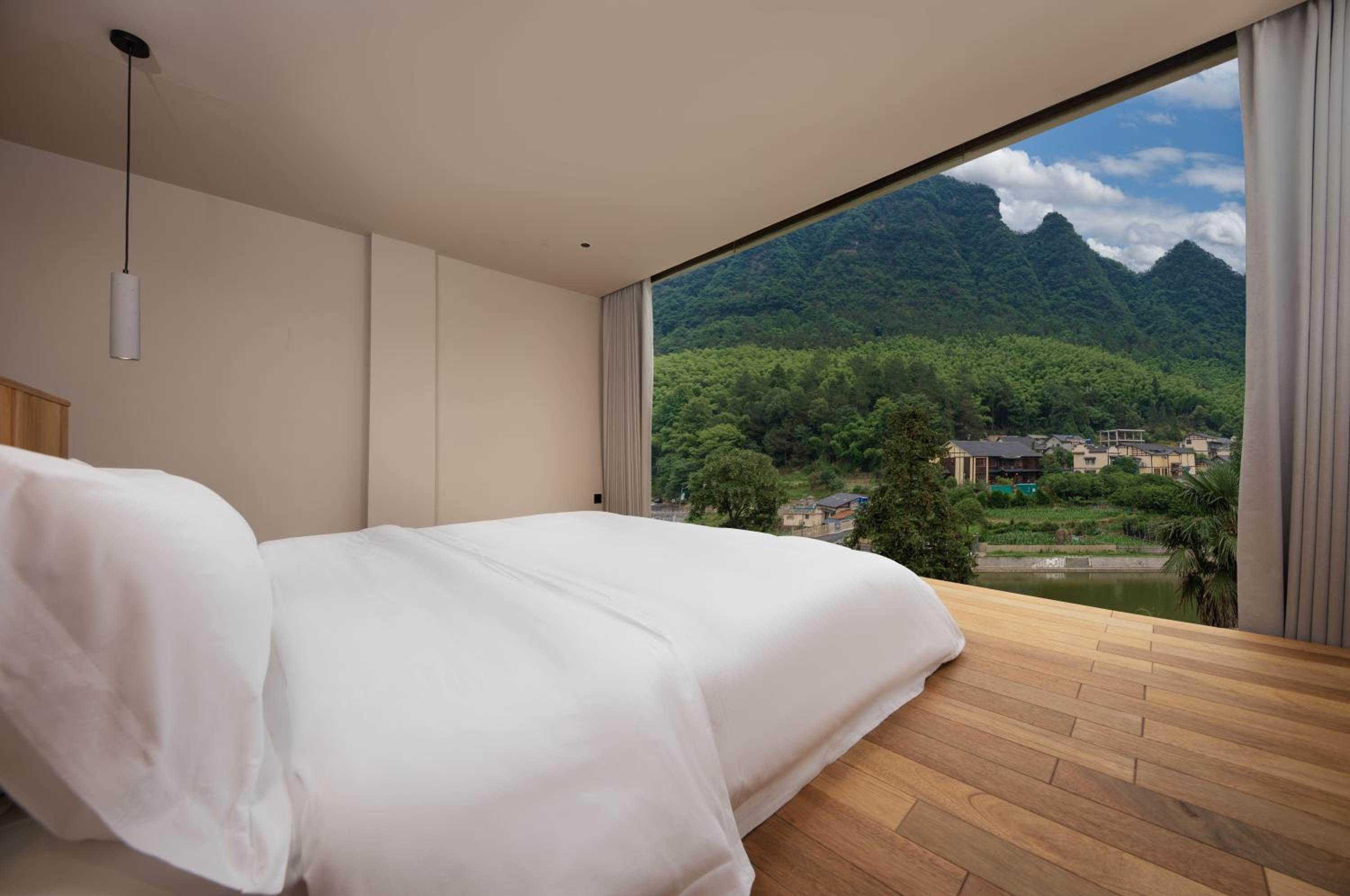 Tatami Room with Mountain View photo 1