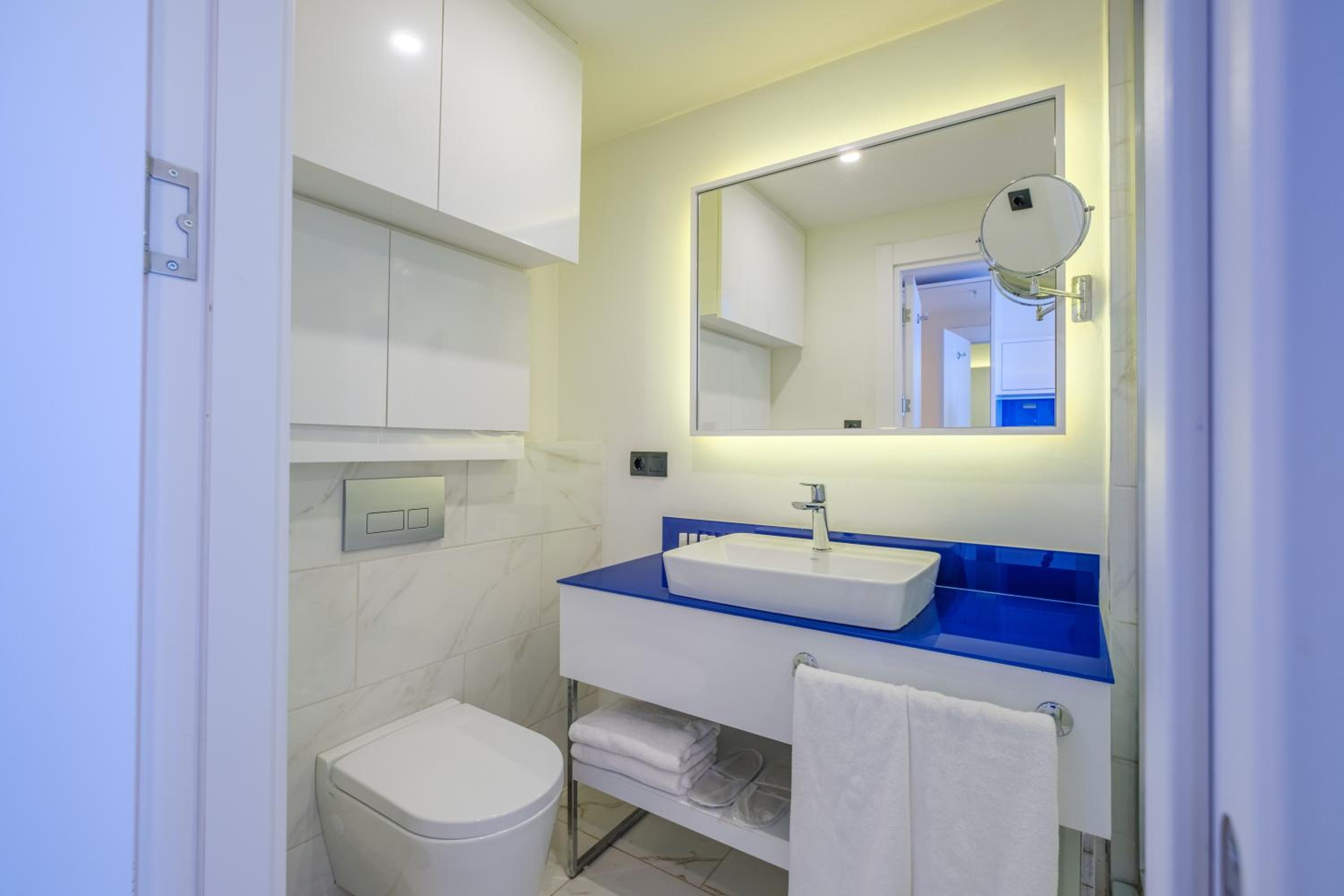 Superior Double Room - Photo 8