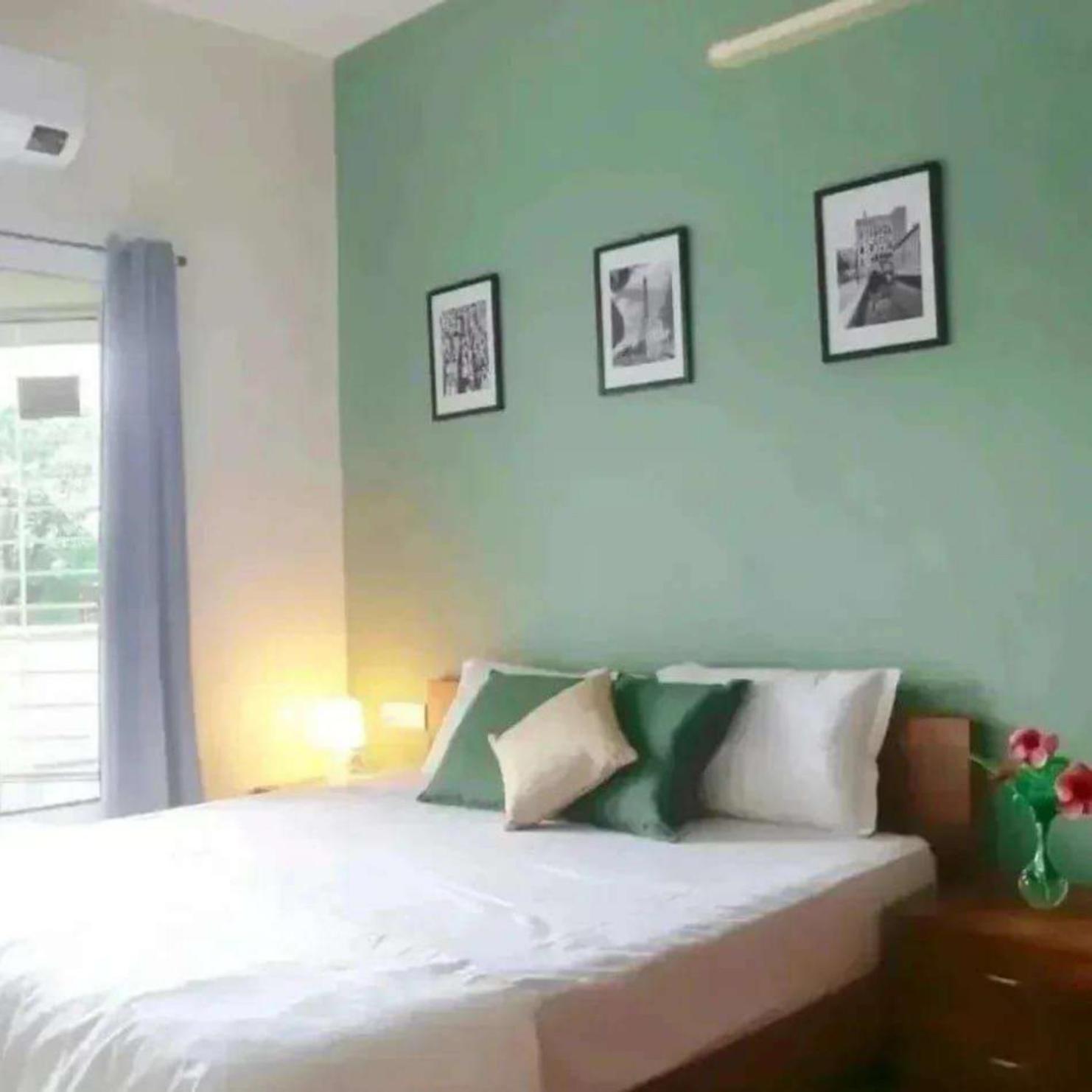 Three-Bedroom Villa photo 1