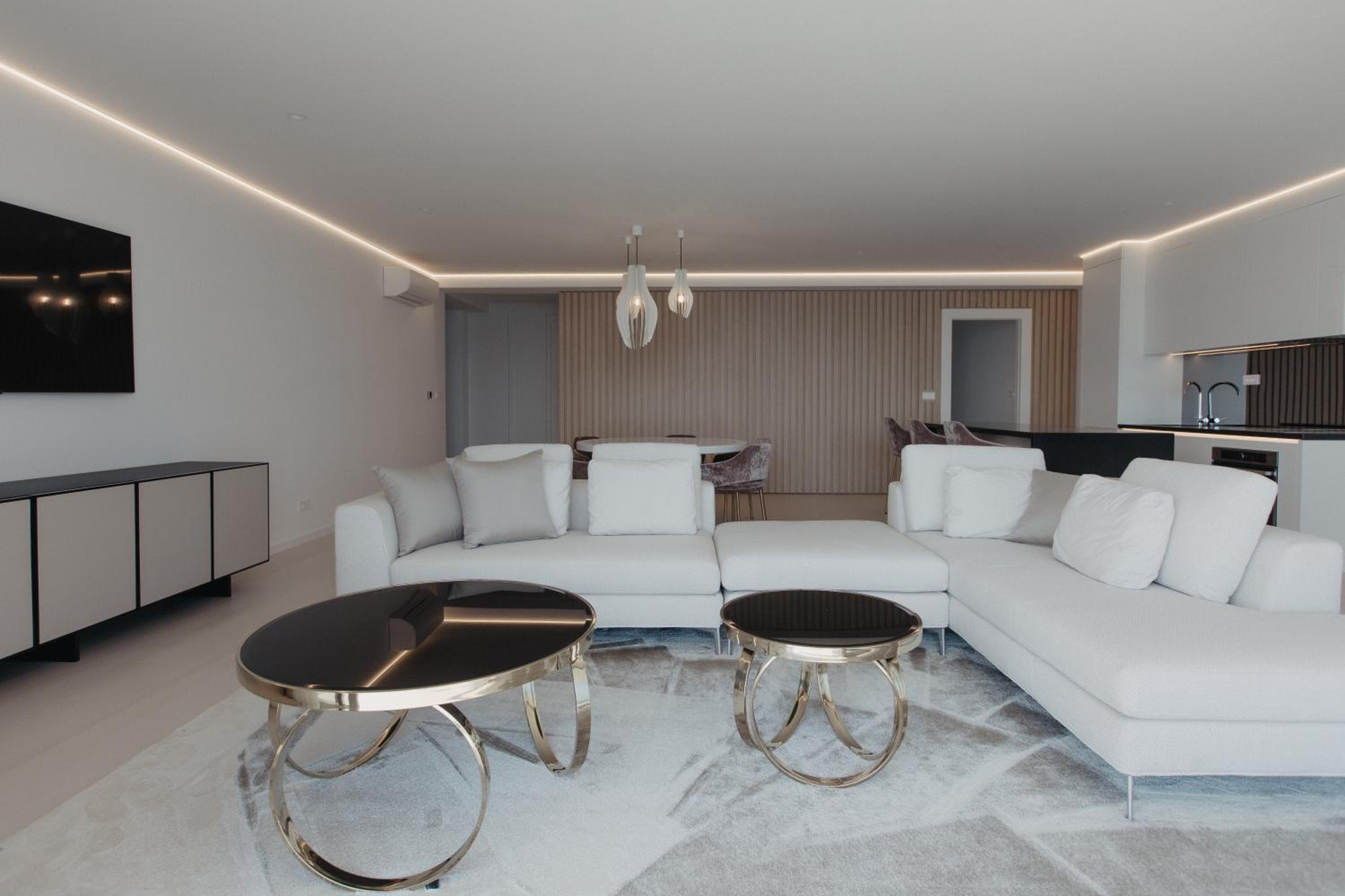 Apartment with Sea View - Photo 24