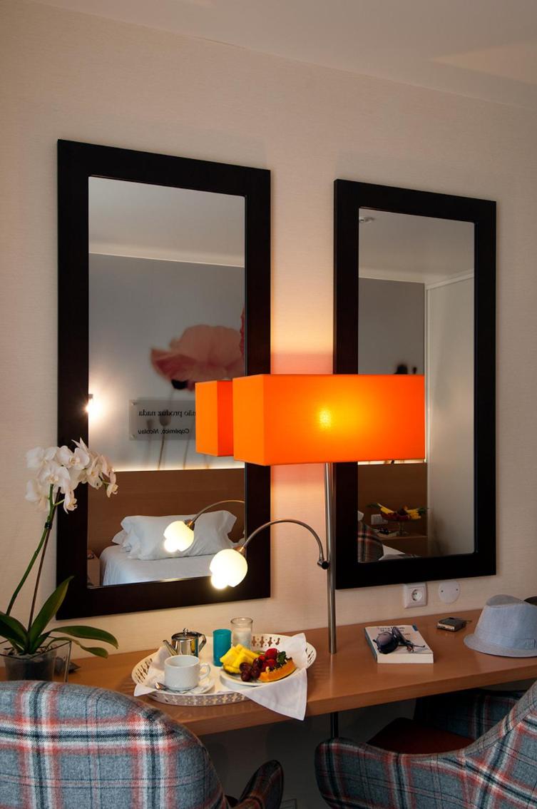 Double Room with Sanctuary View - Photo 2