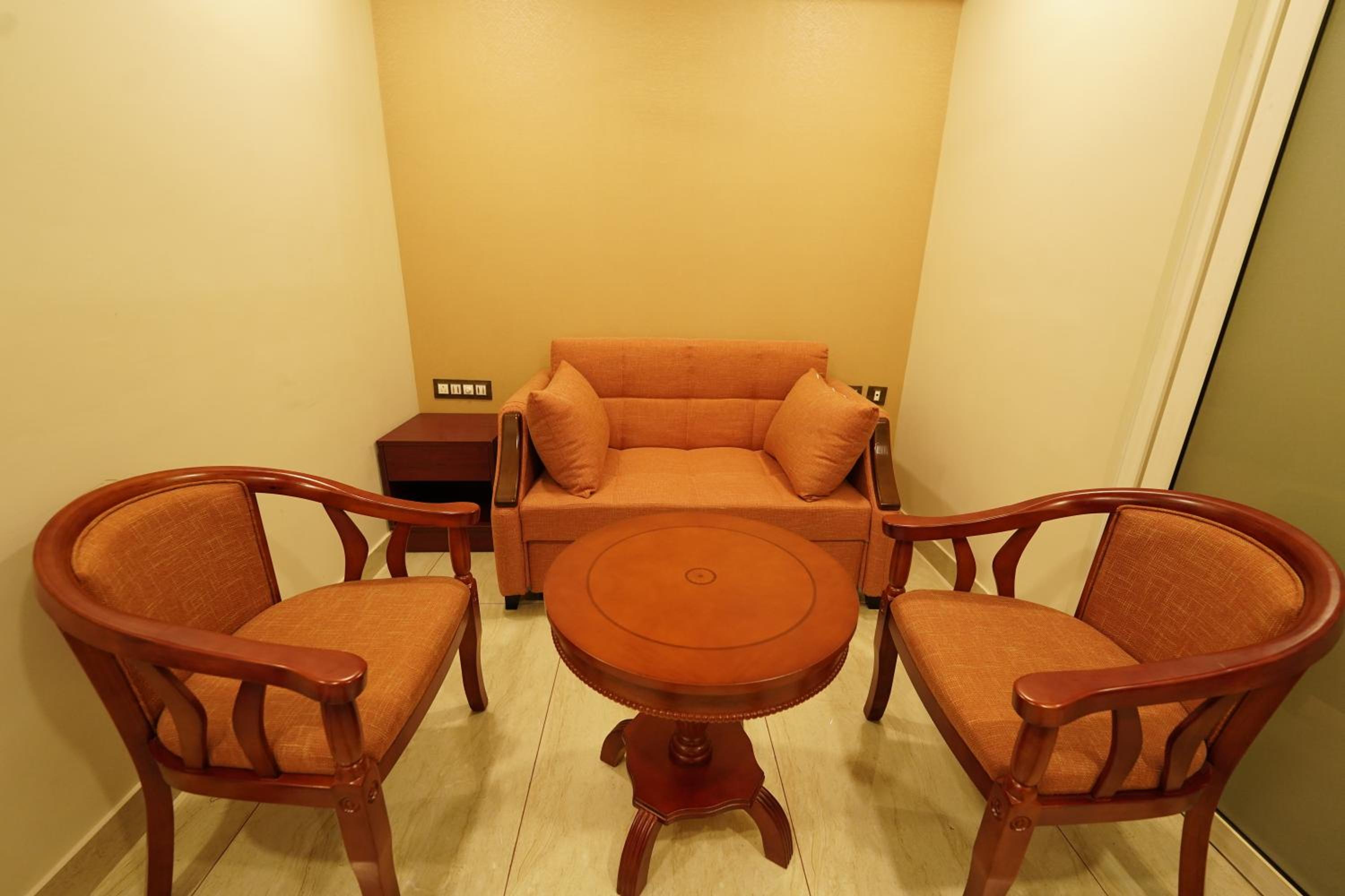 King Suite - Photo 5