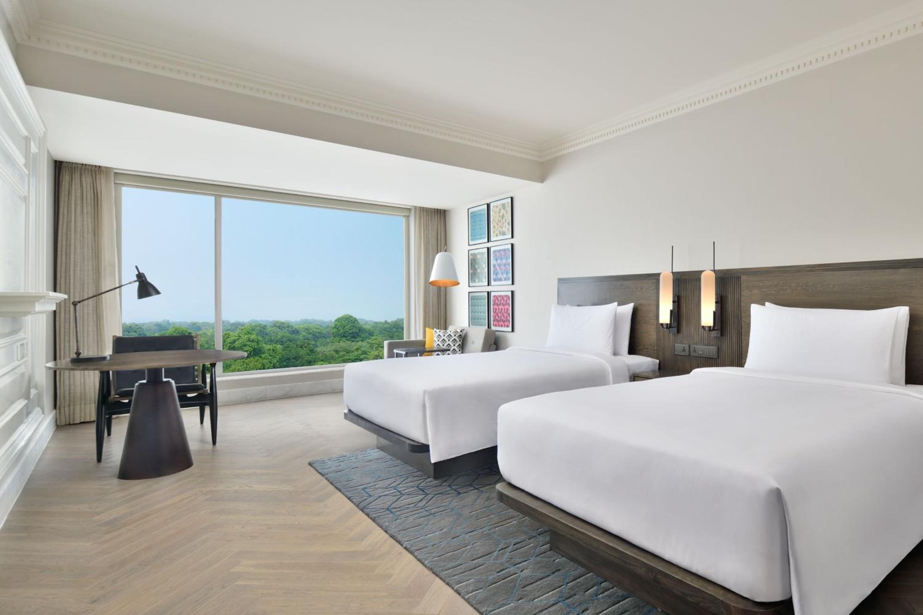 Premium Twin, Larger Guest room, 2 Double X Complimentary Golden Temple transfers - Photo 3