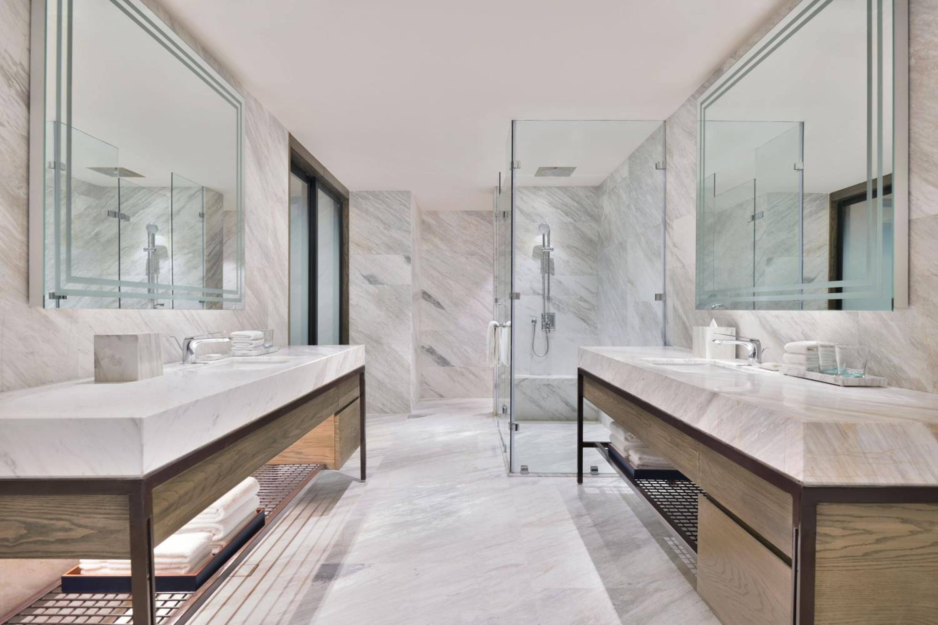Executive Suite - Executive lounge access X Complimentary Golden Temple transfers - Photo 2
