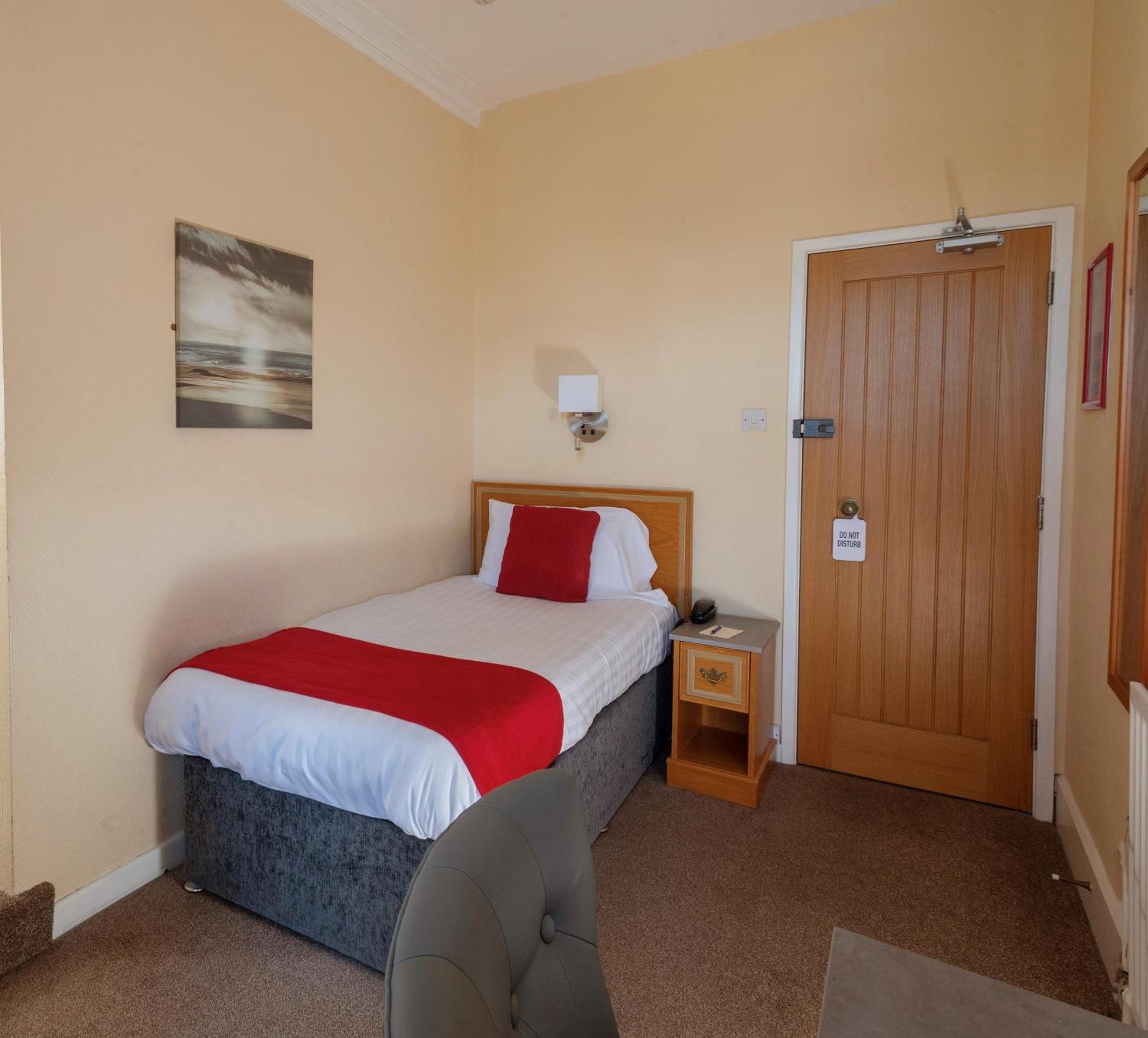 Standard Single Room photo 3