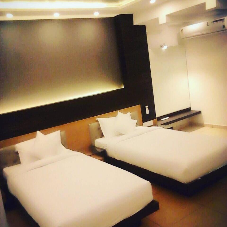 Deluxe Twin Room photo 1