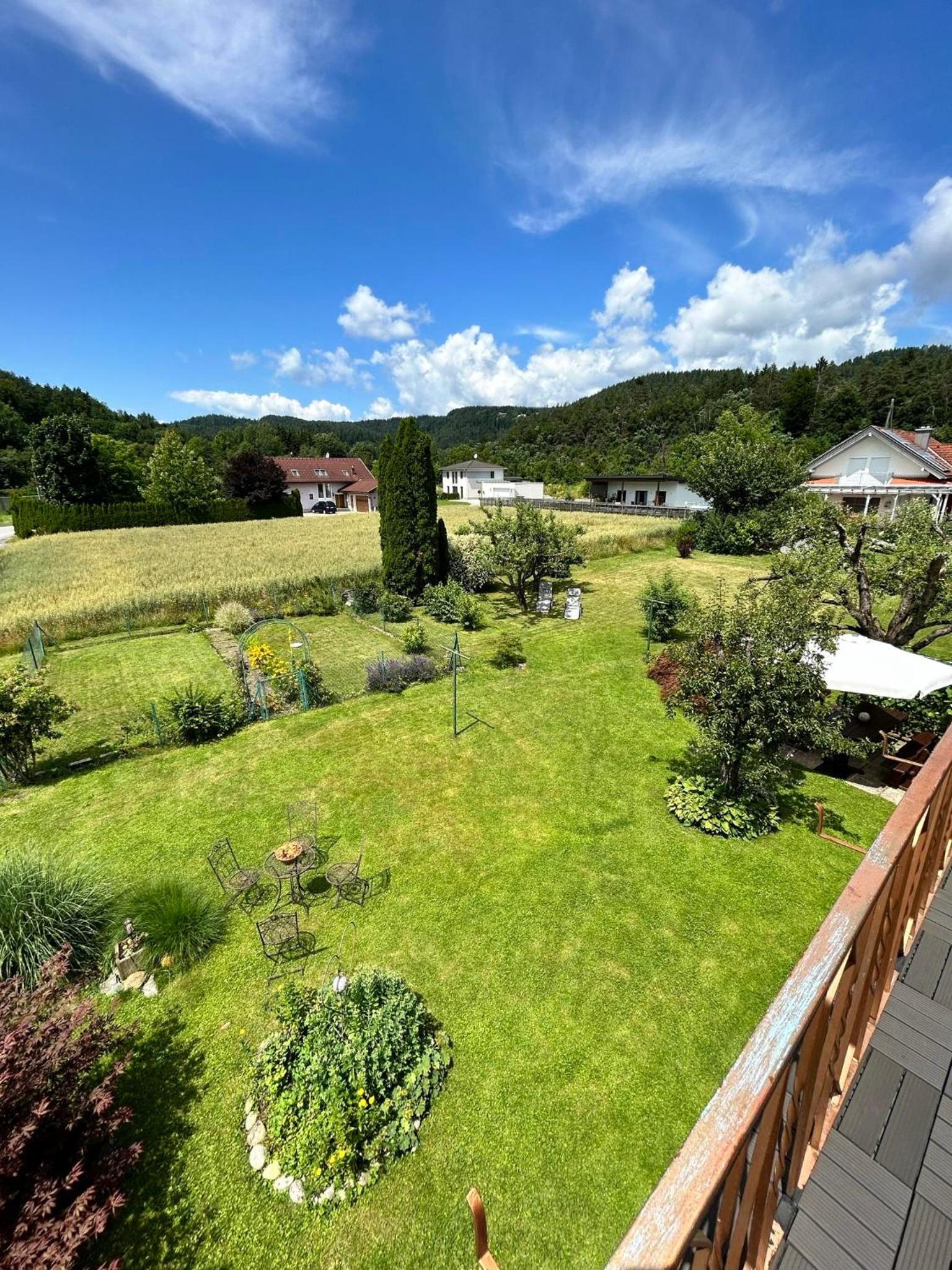 Three-Bedroom Holiday Home  photo 2