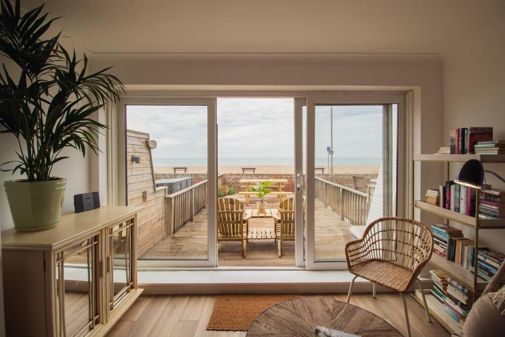 Three-Bedroom House photo 2
