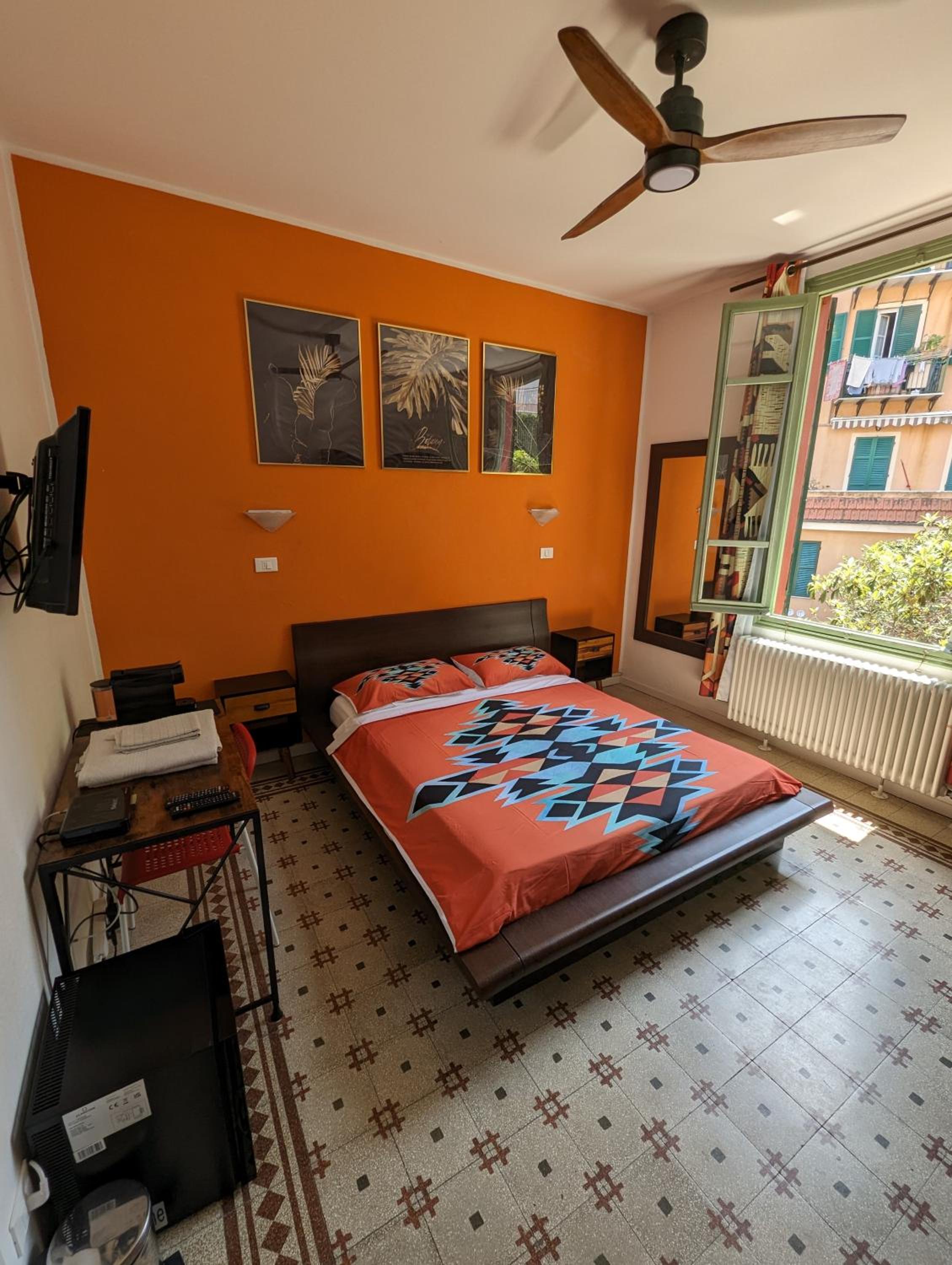 Double Room with Shared Bathroom