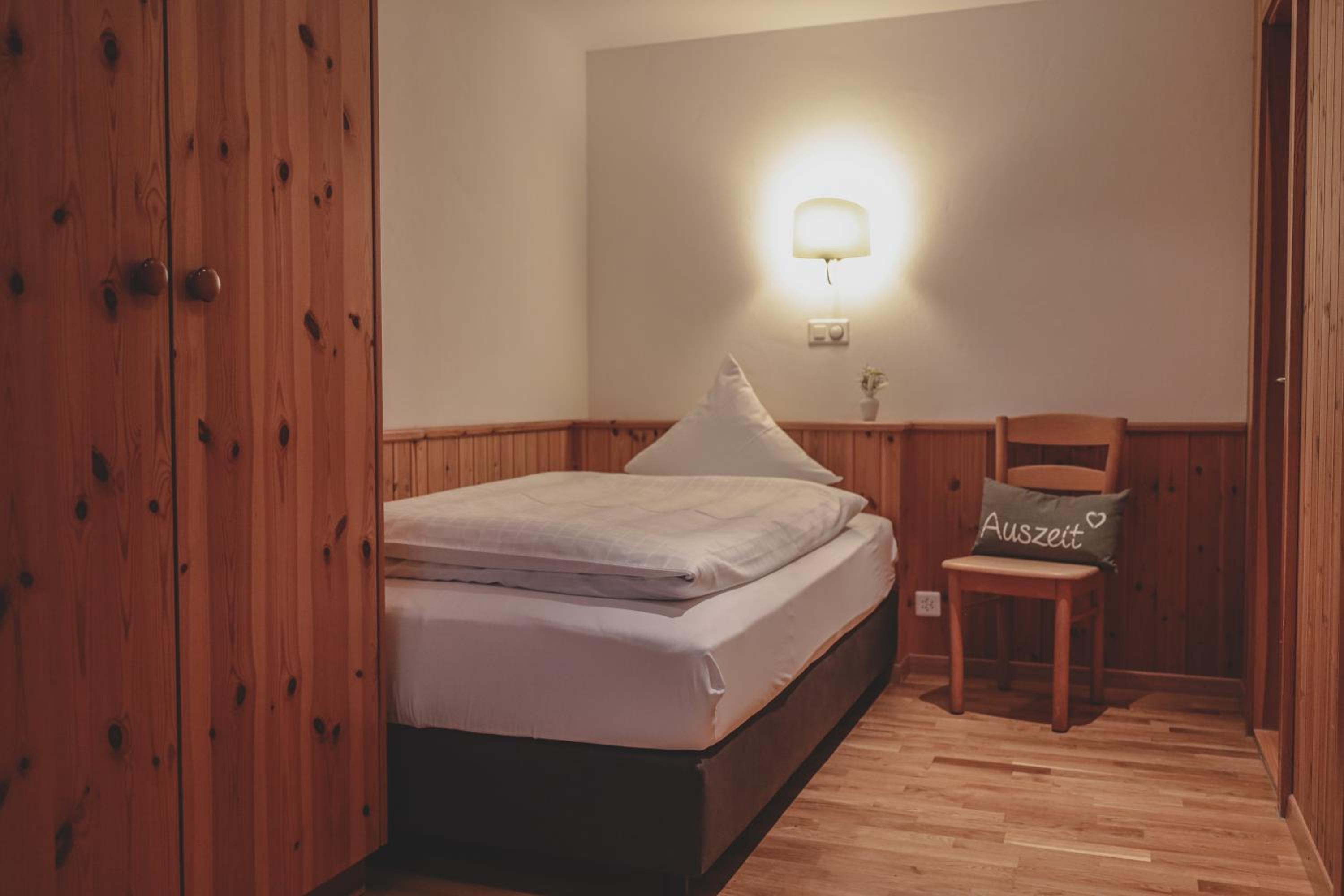 Triple Room with Balcony - Photo 2