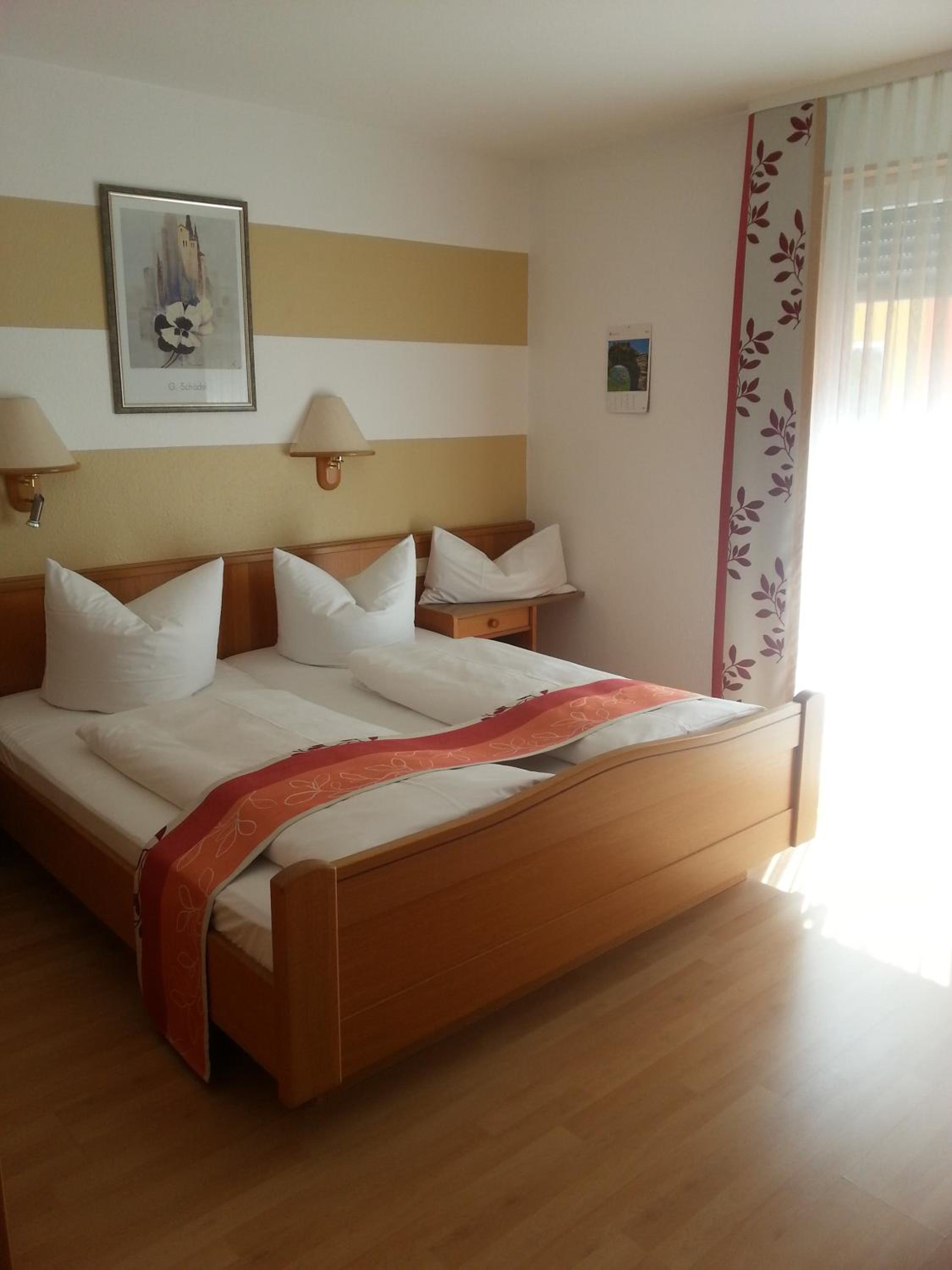 Standard Double Room - Photo 1