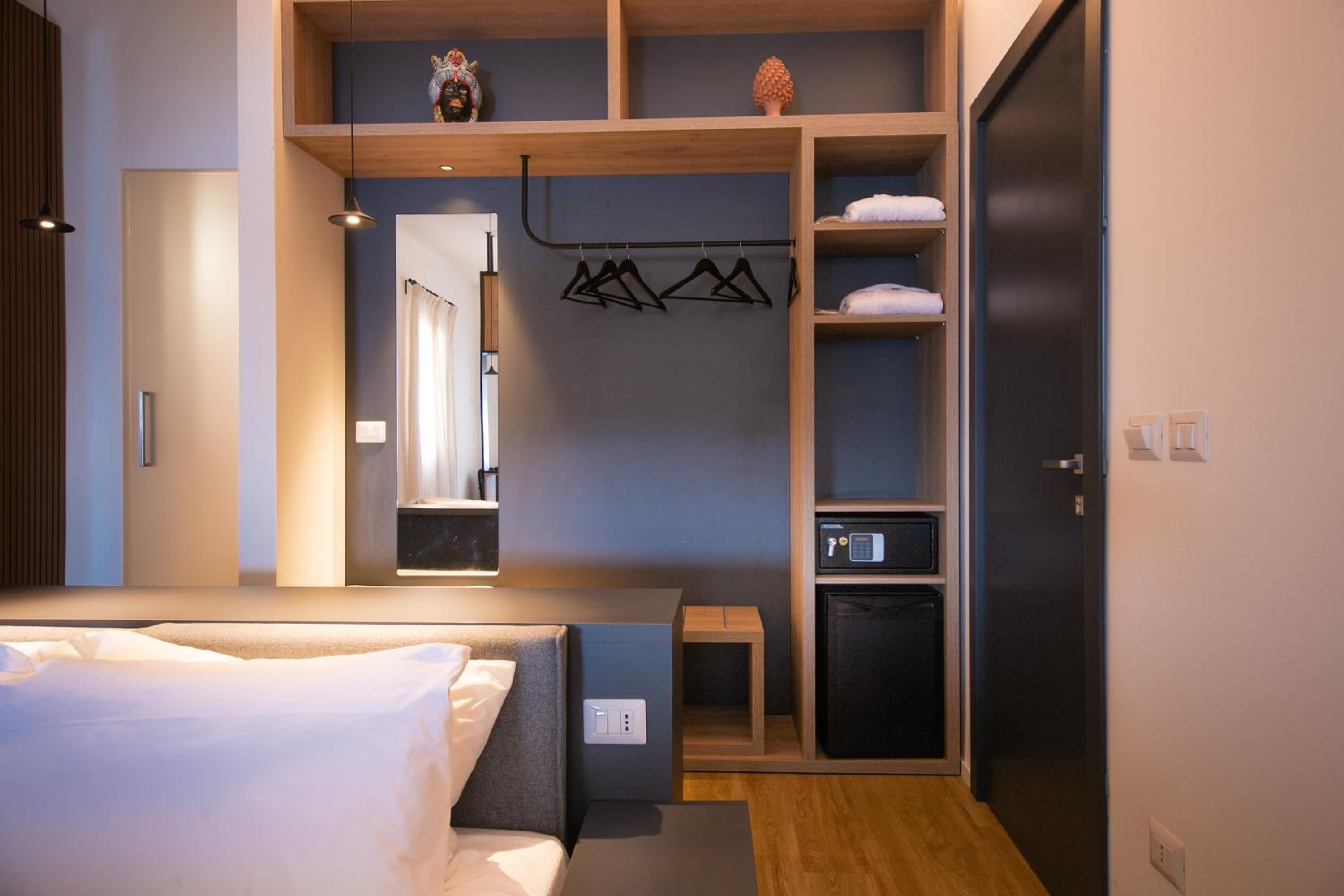 Suite with Sea View - Photo 7