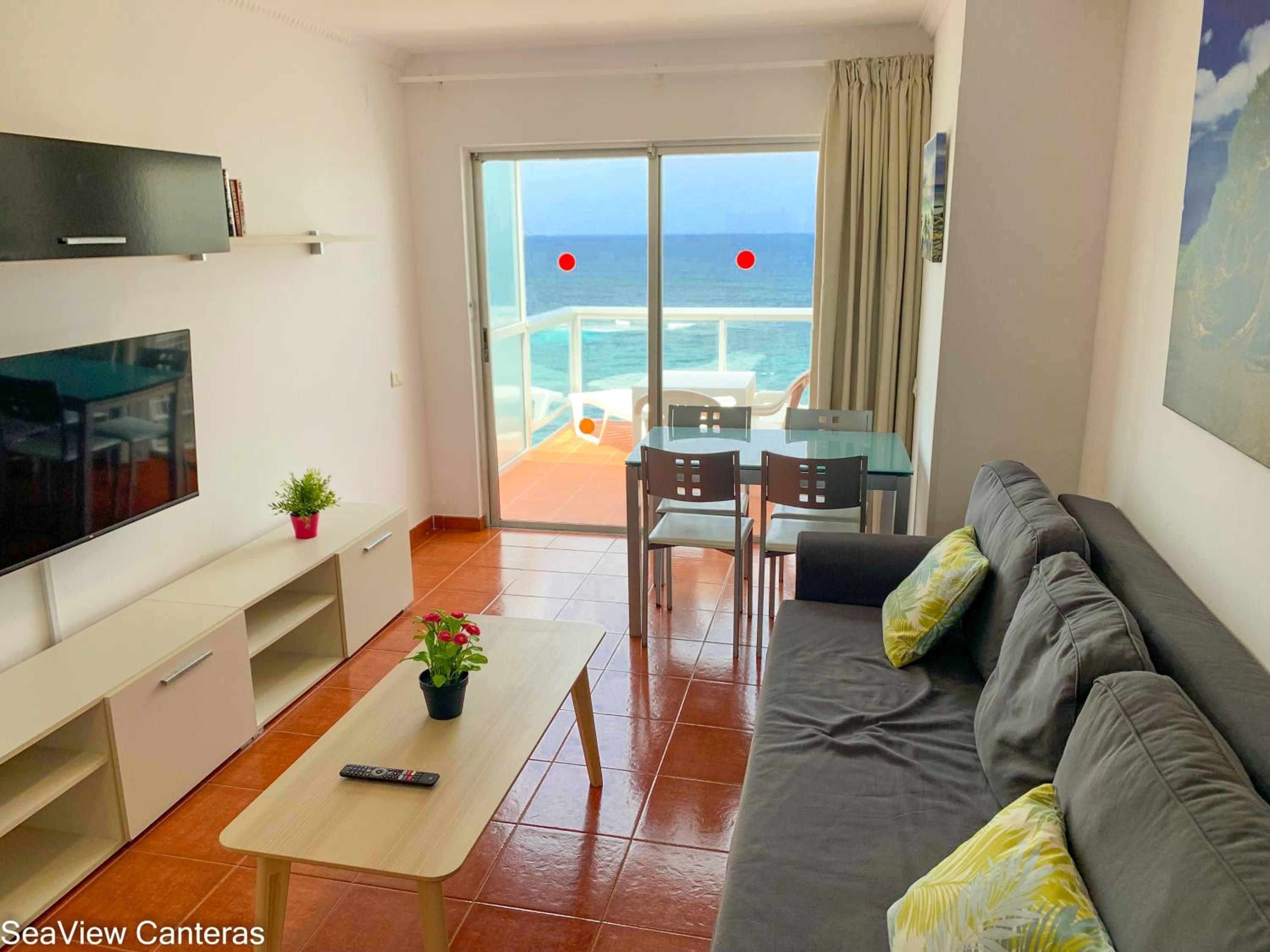 Apartment with Sea View - Photo 1