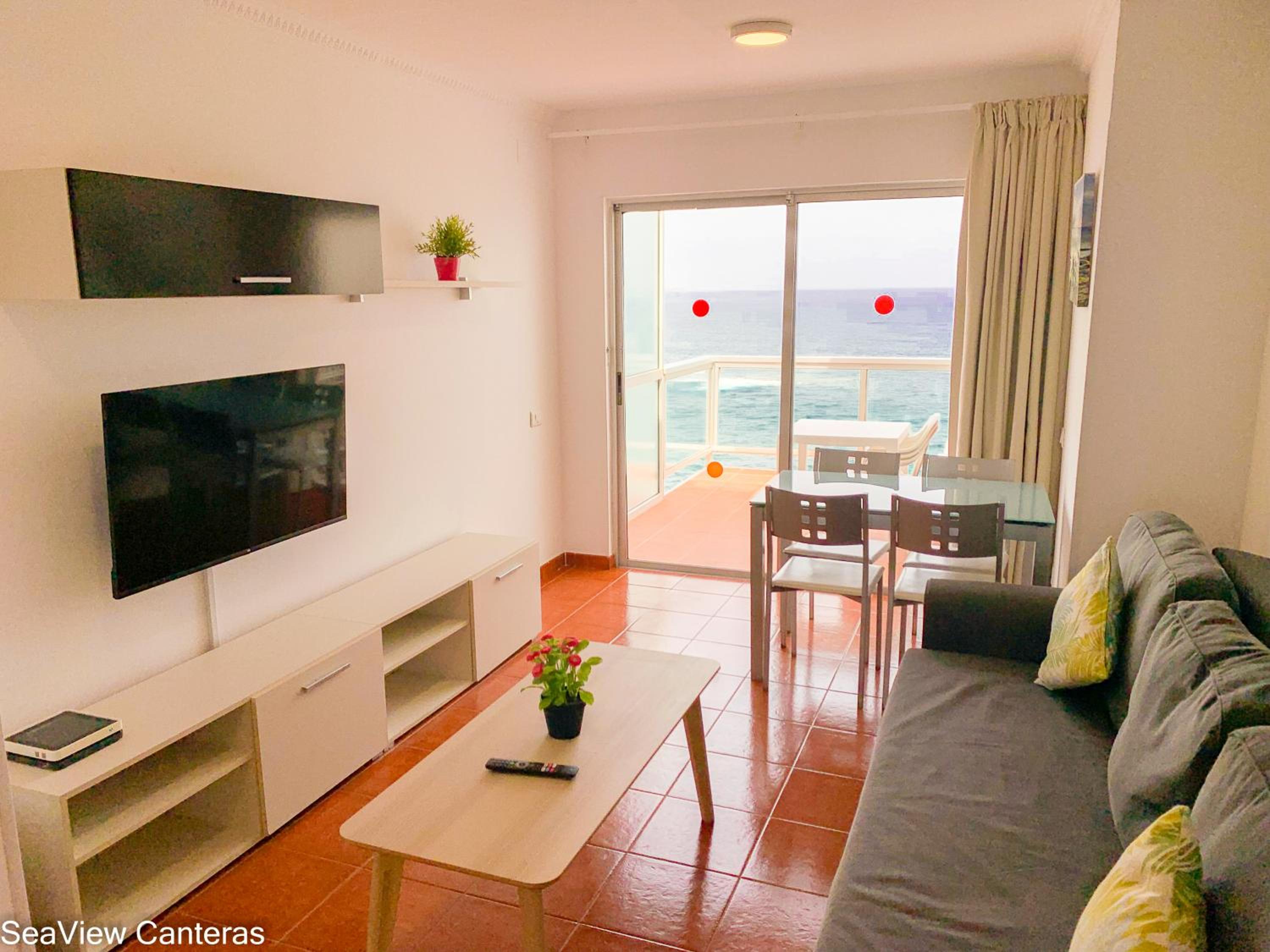 Apartment with Sea View - Photo 20