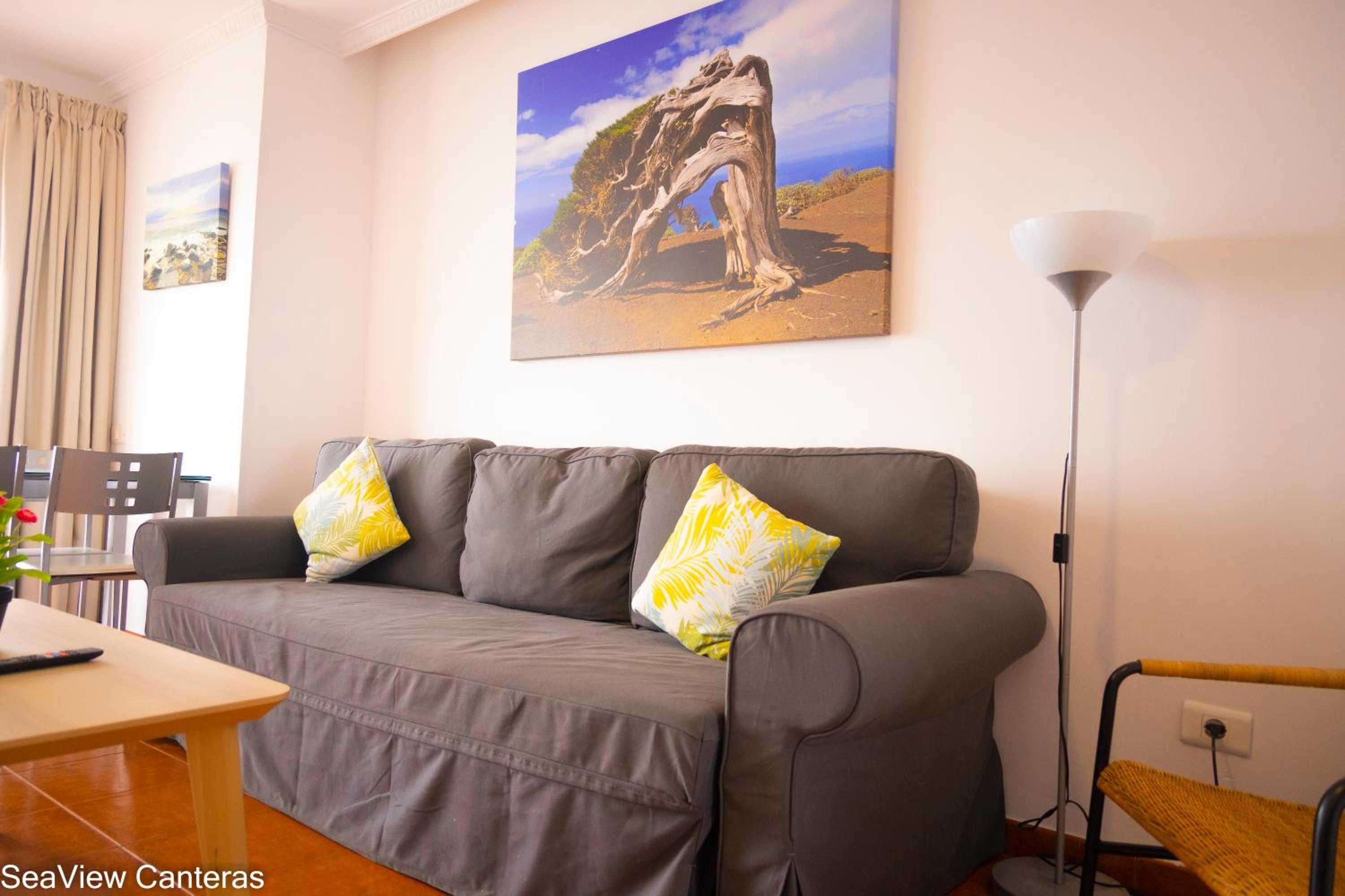 Apartment with Sea View - Photo 19