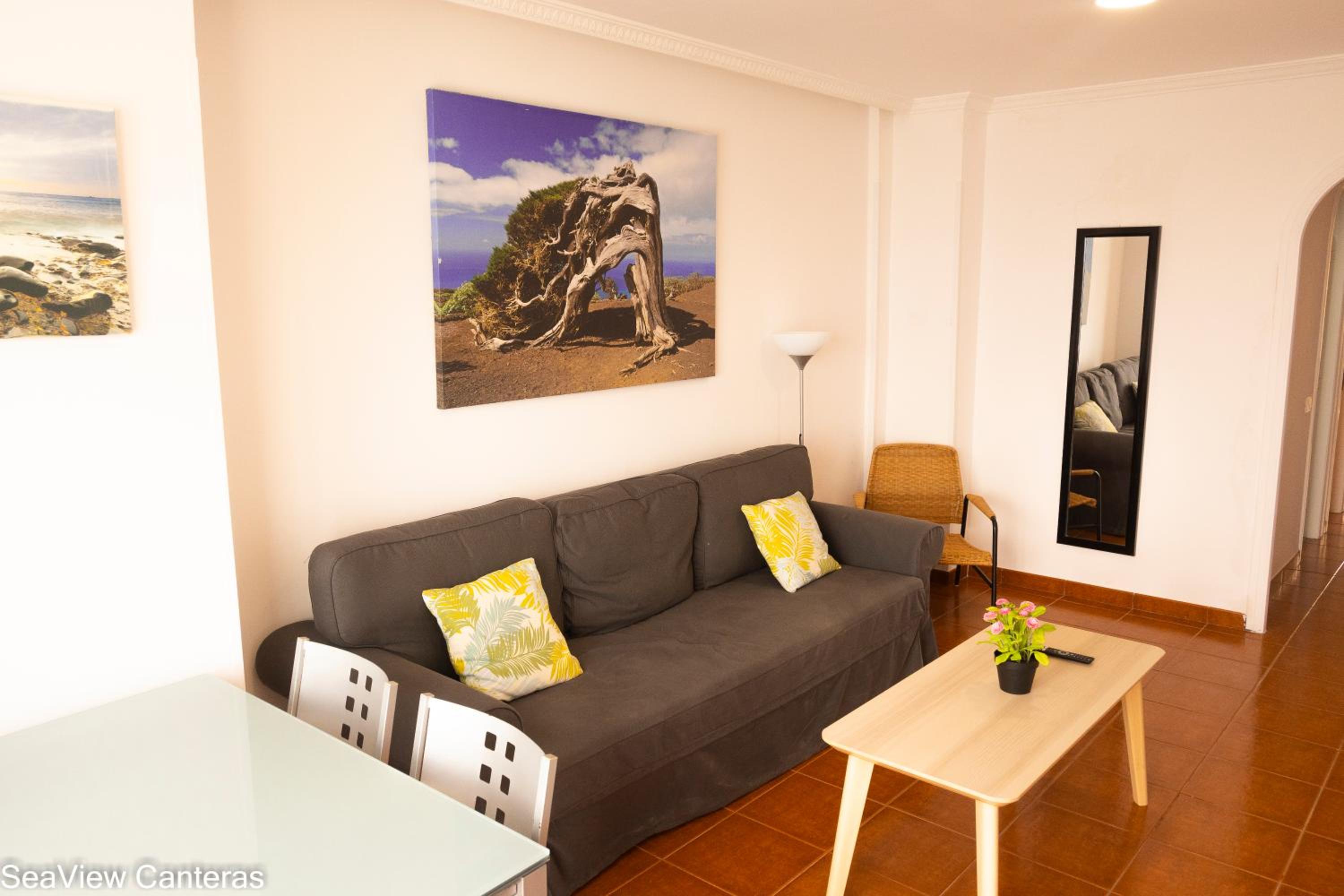 Apartment with Sea View - Photo 21