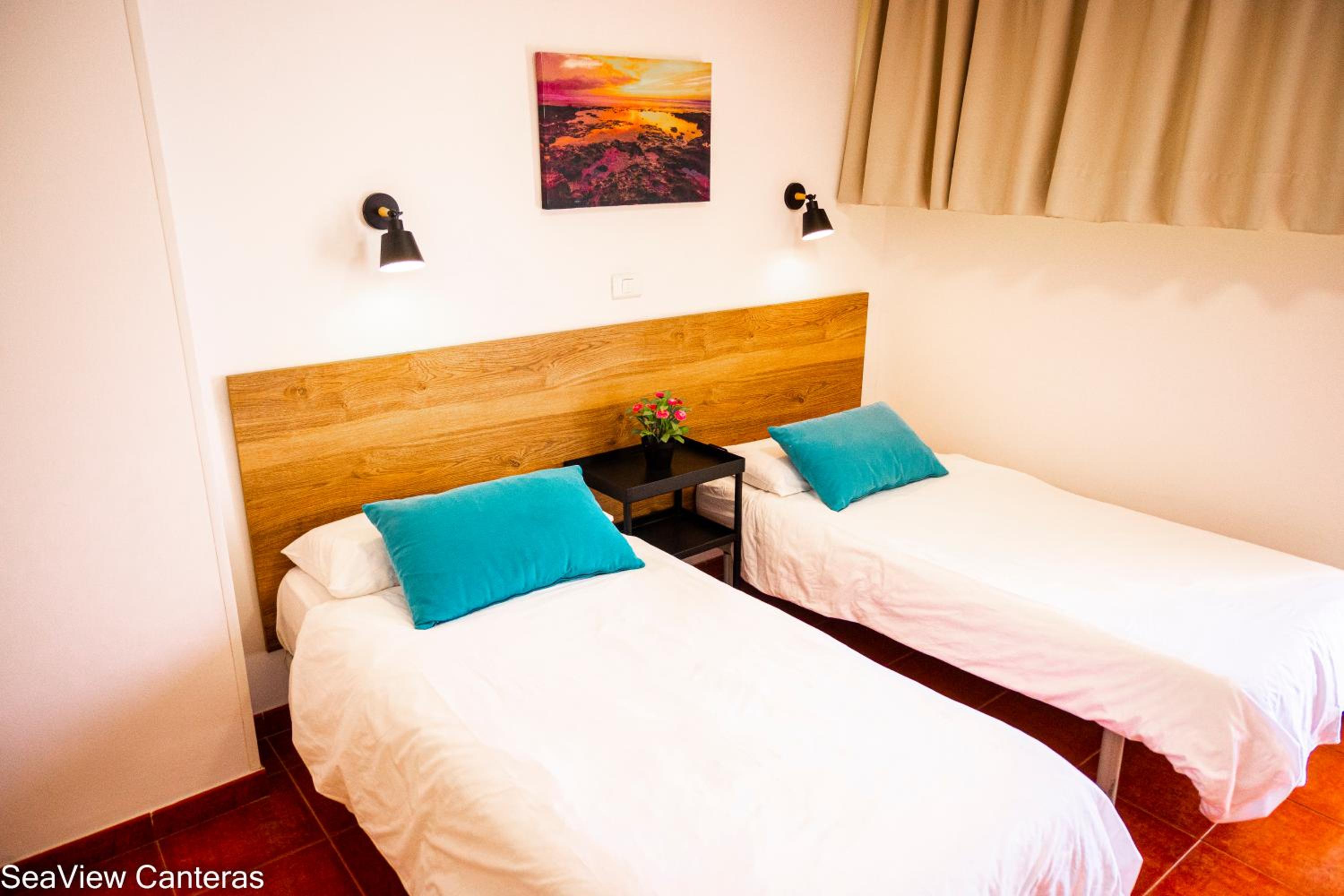 Apartment with Sea View - Photo 14