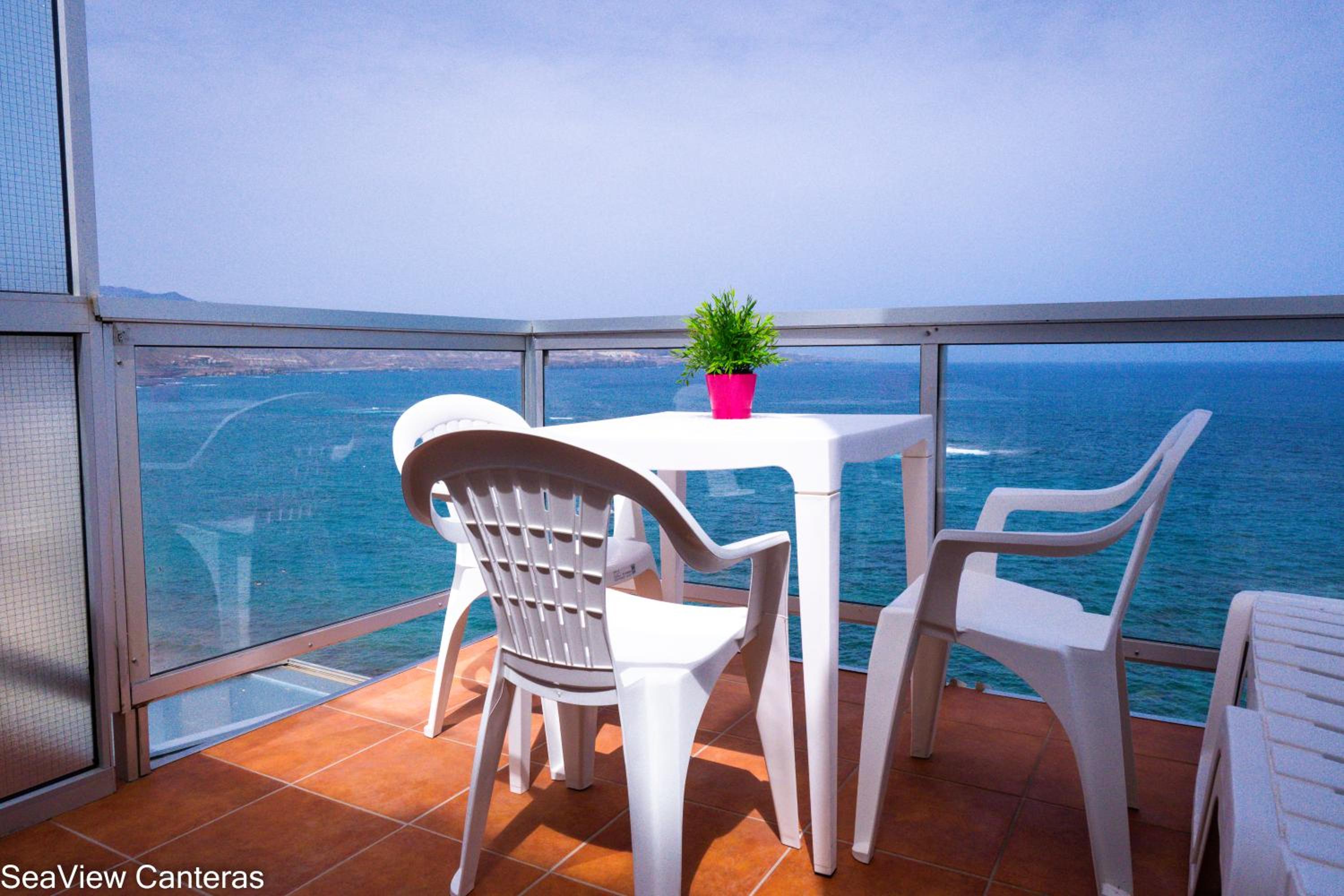 Apartment with Sea View - Photo 29