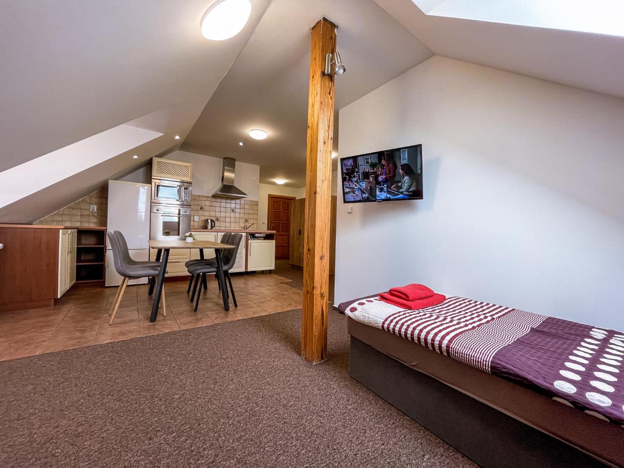 Apartment - Photo 4
