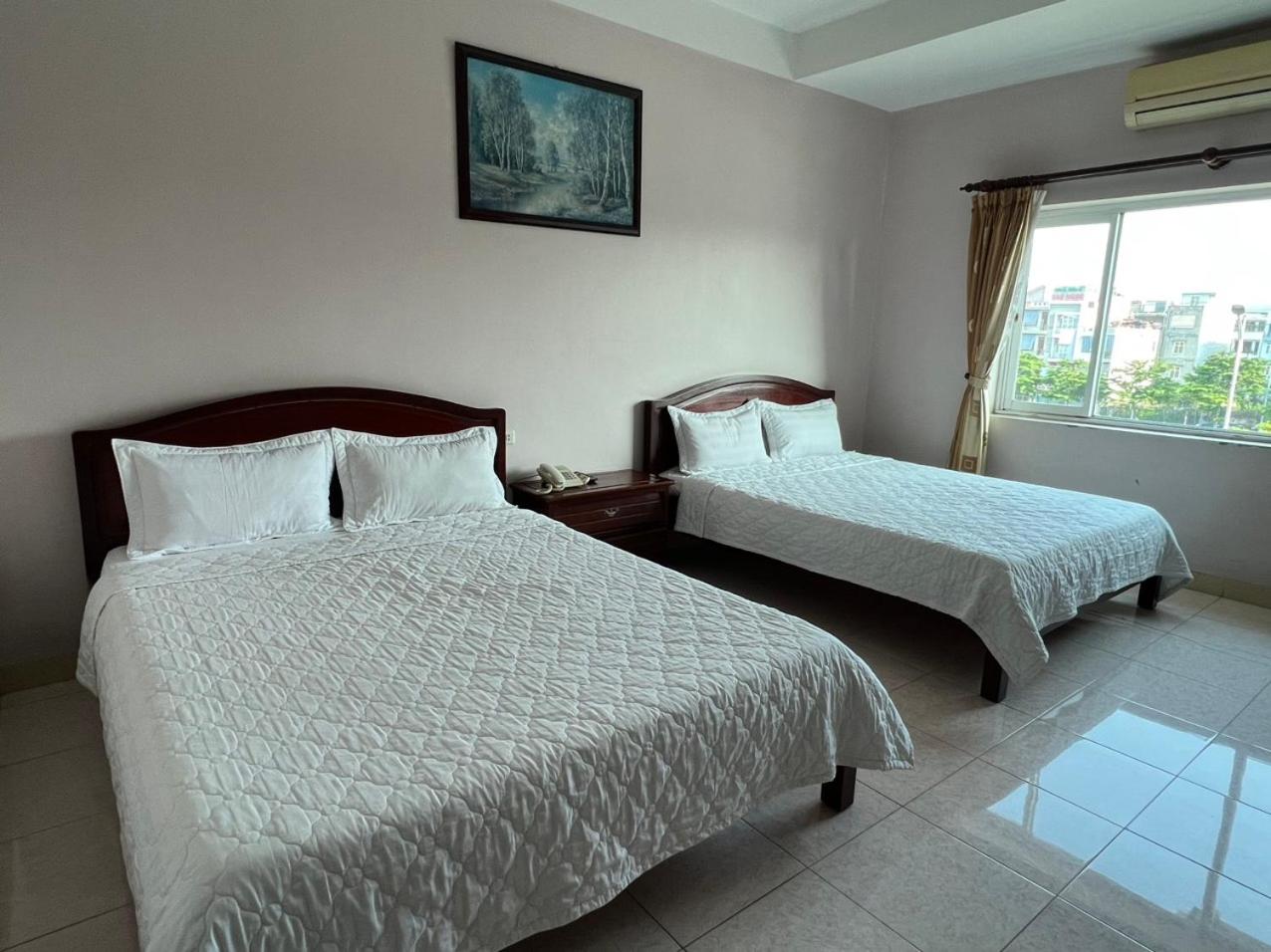 Standard Double Room with Two Double Beds photo 2