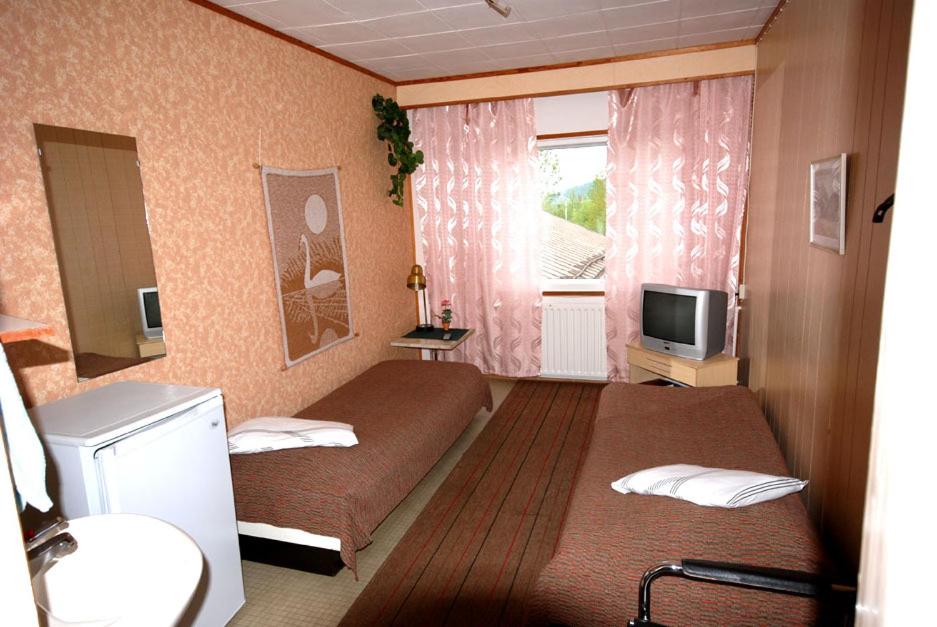 Twin or Double Room photo 1