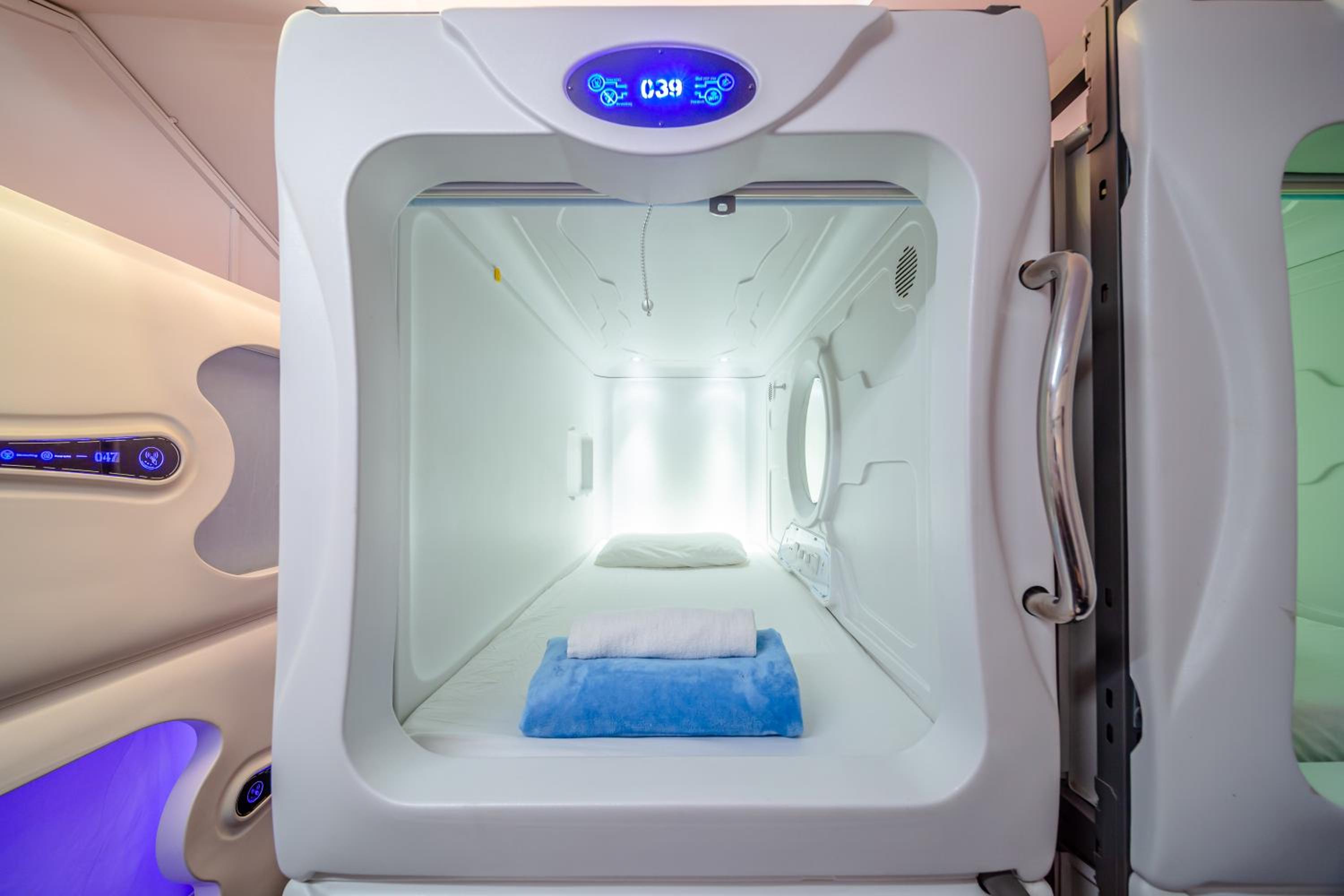 Single Space Pod (No Window) photo 2