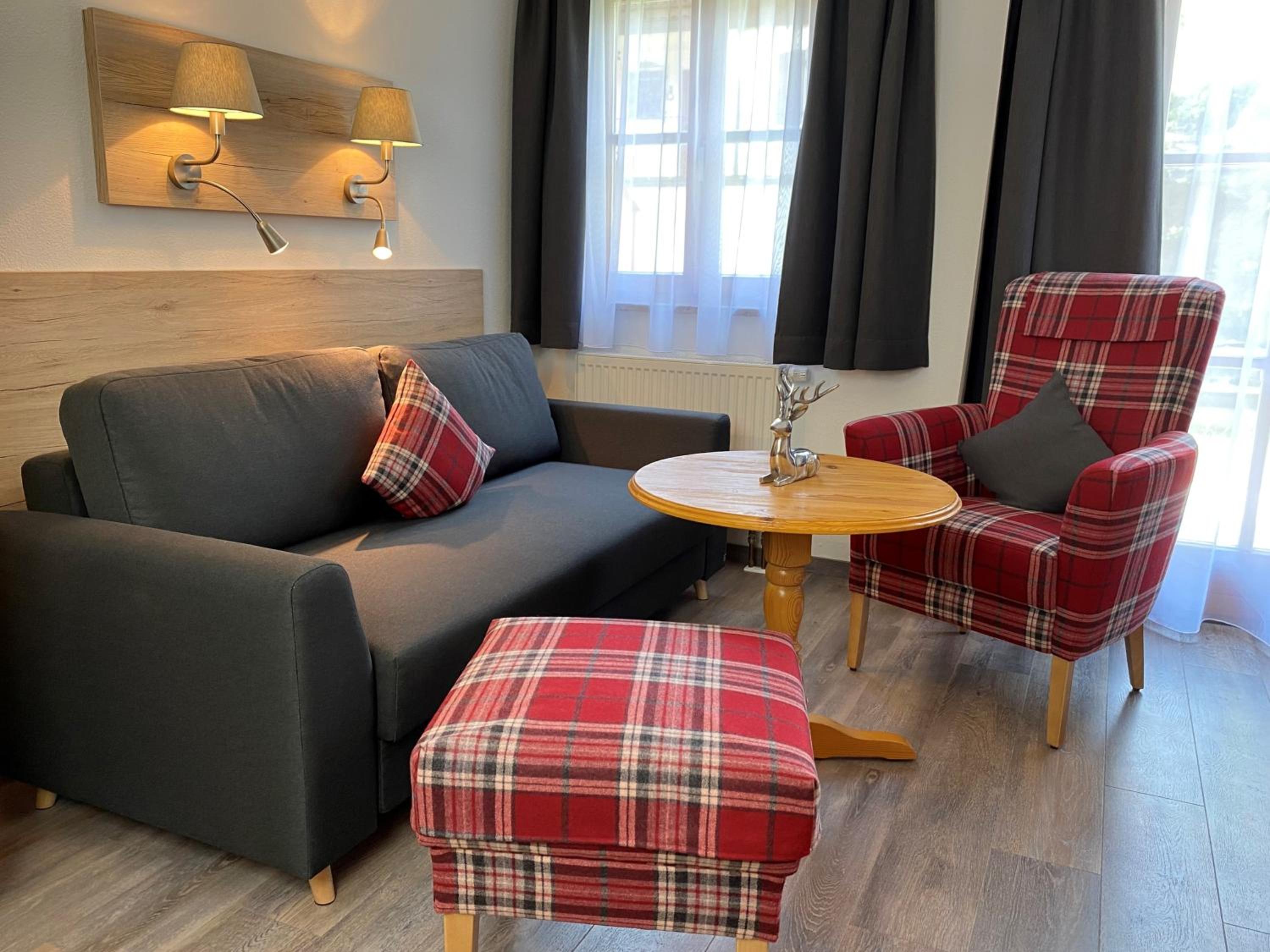 Apartment - Ground Floor photo 2