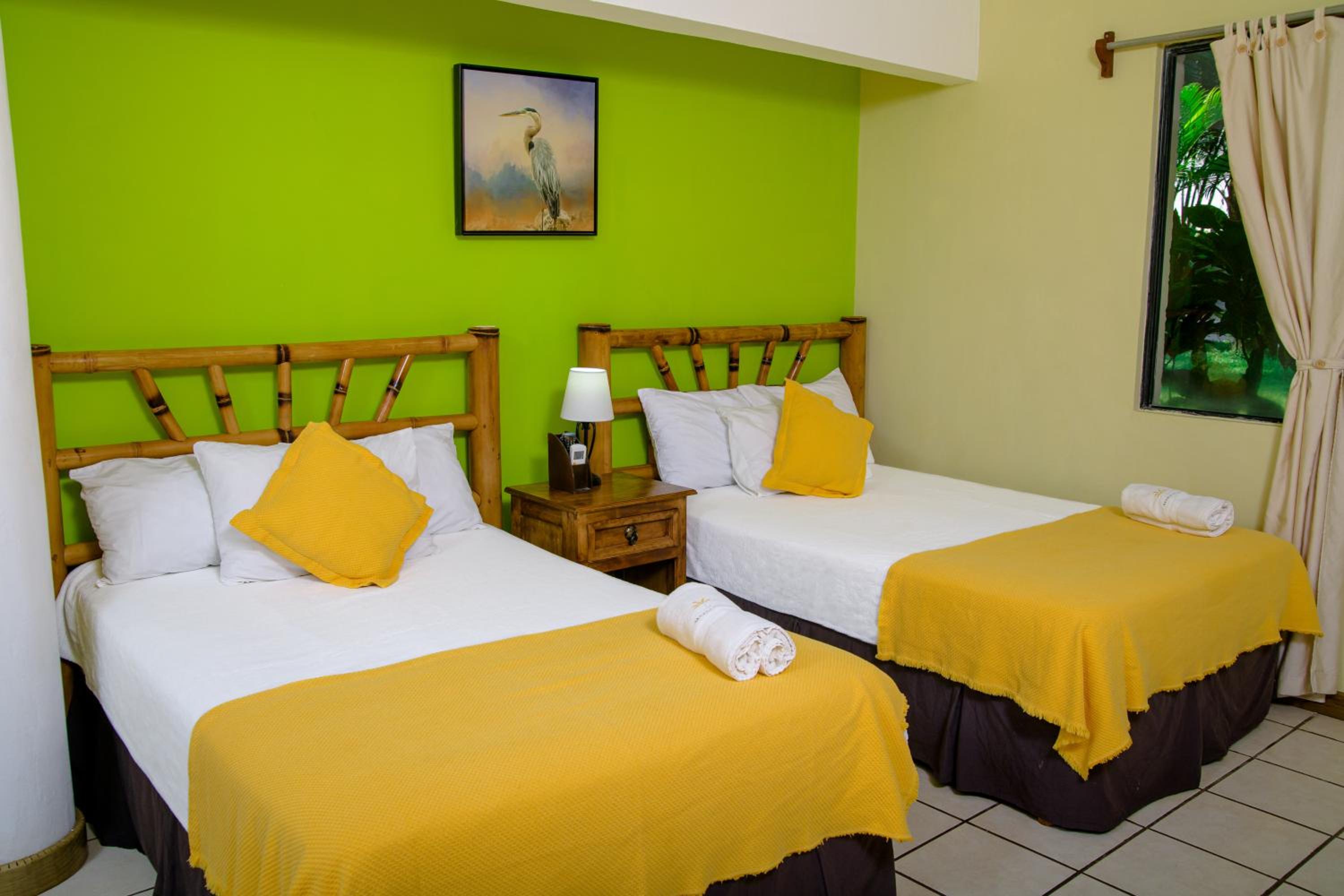 Twin Room with Garden View photo 3