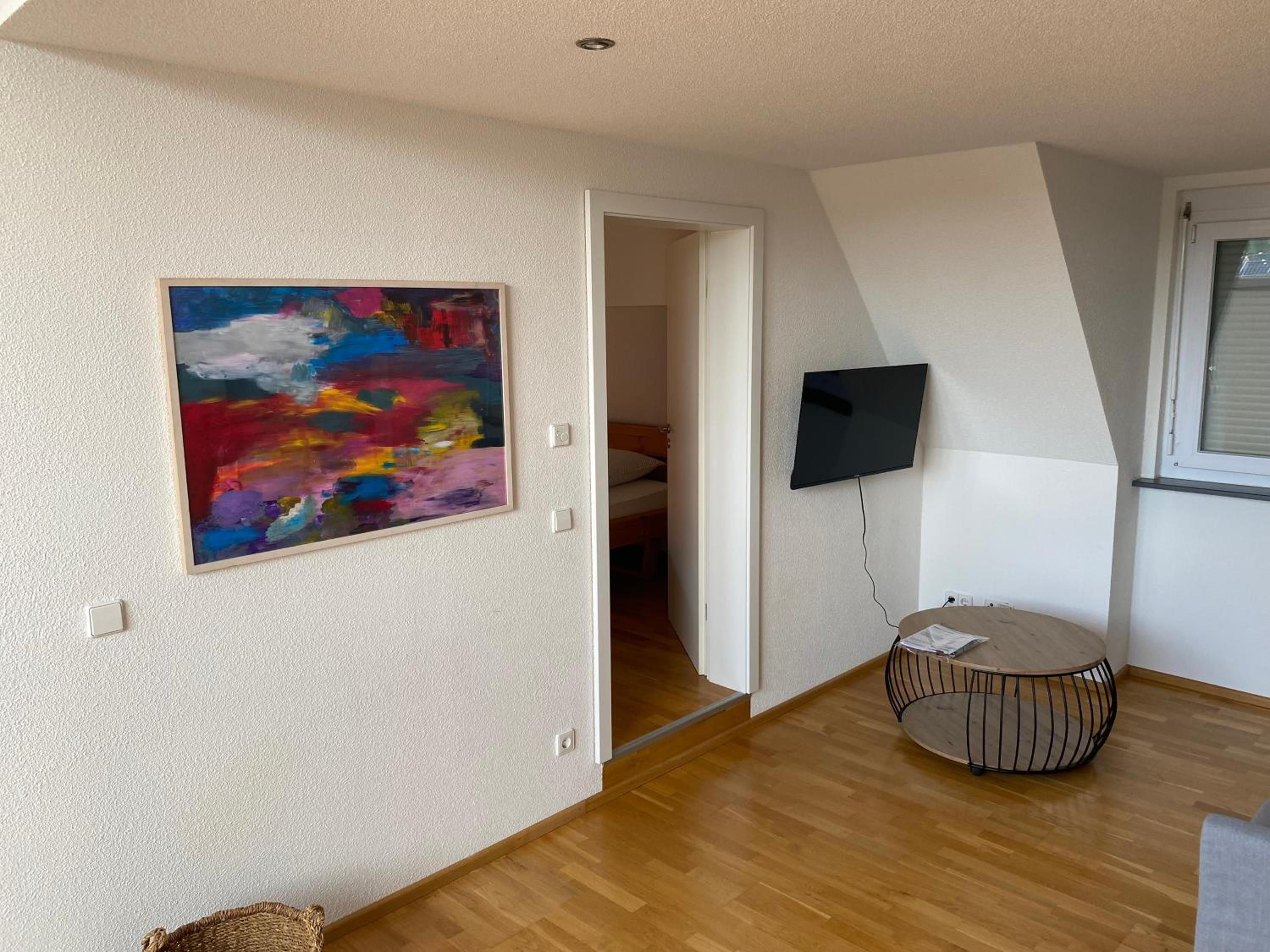One-Bedroom Apartment photo 3