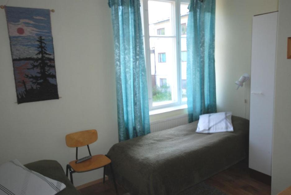 Twin or Double Room photo 2