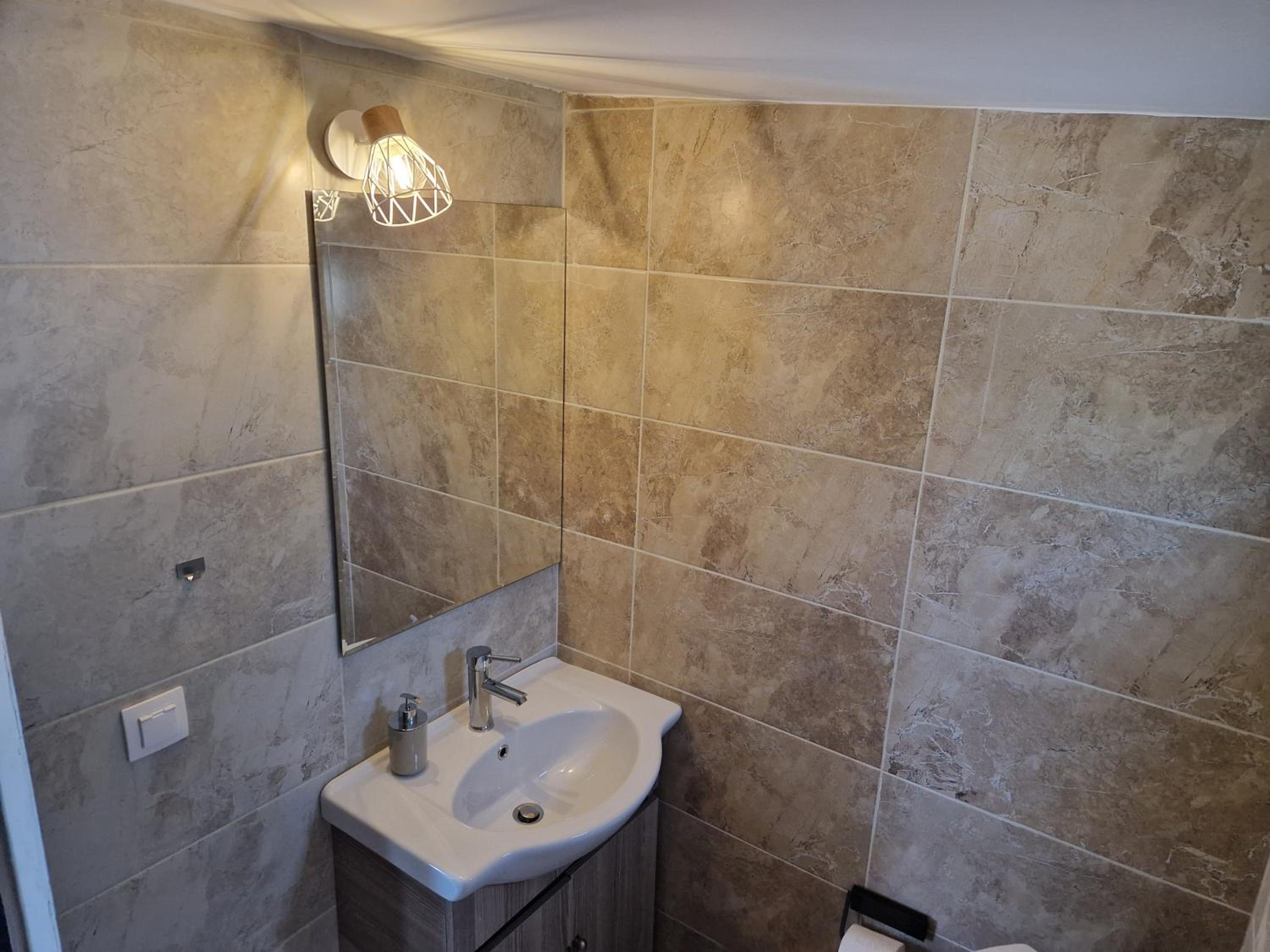 Junior Suite with Sea View - Photo 3