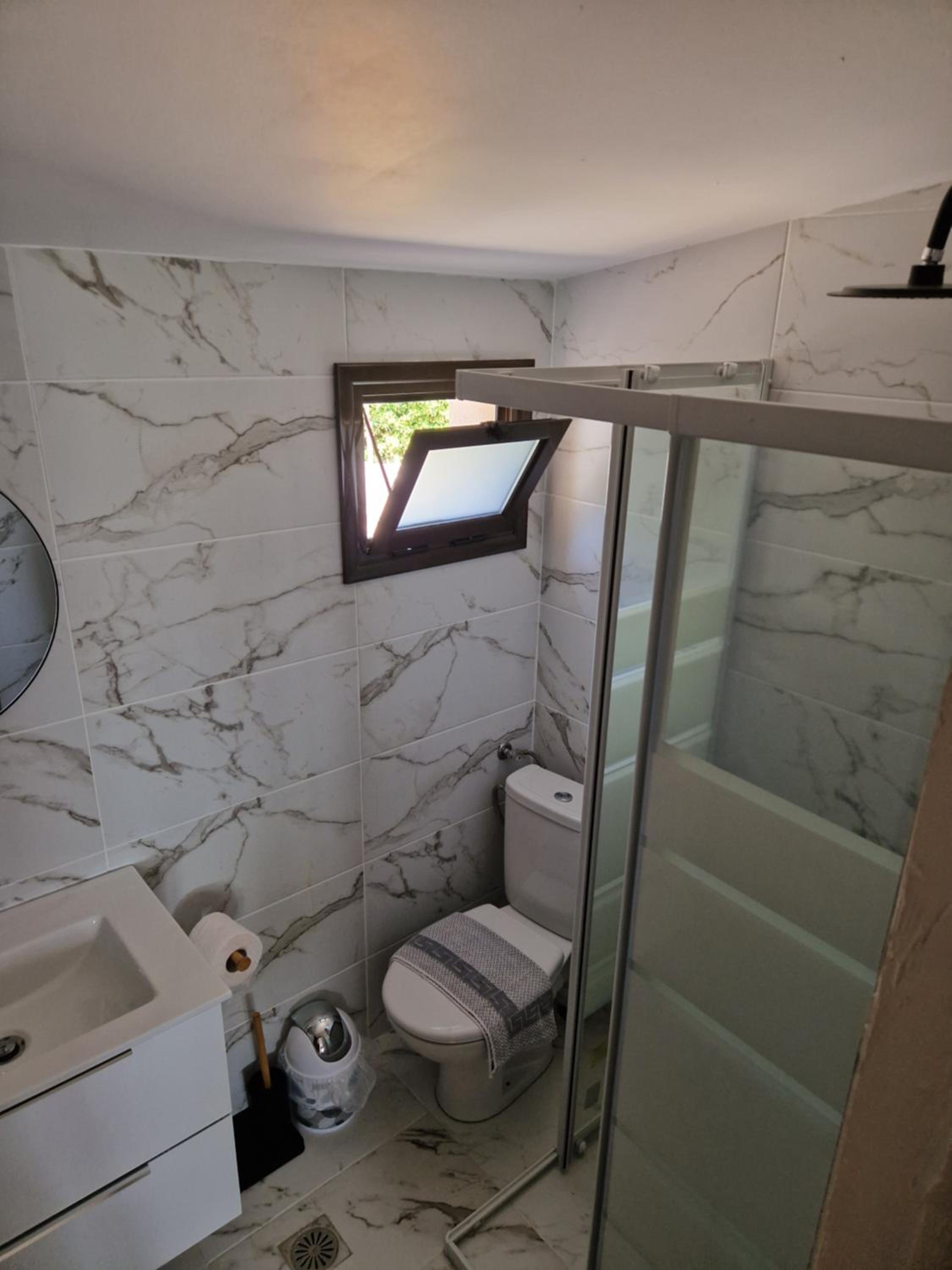 Junior Suite with Sea View - Photo 29