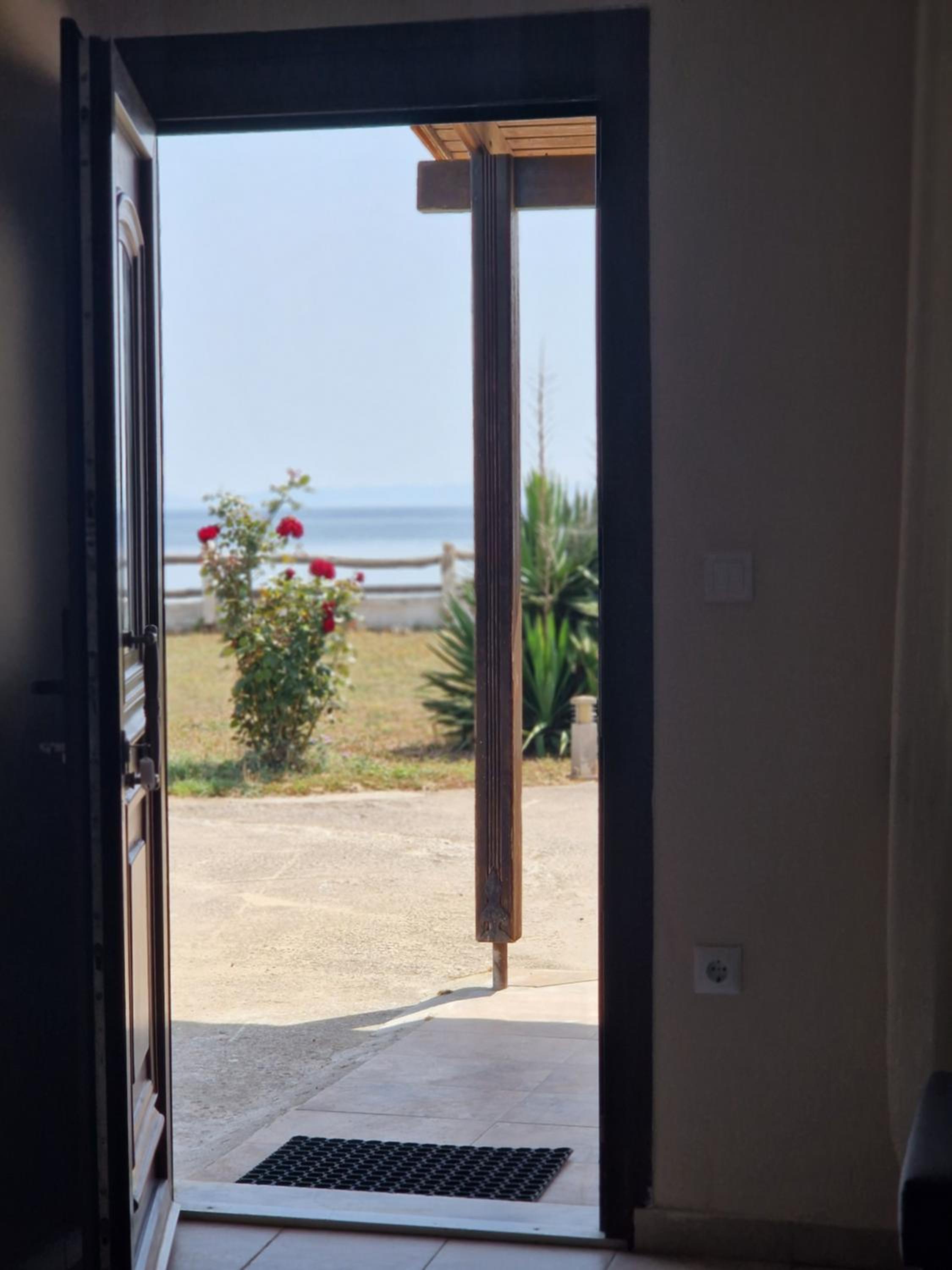 Junior Suite with Sea View - Photo 7