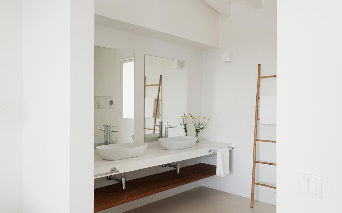 Deluxe Suite photo 3