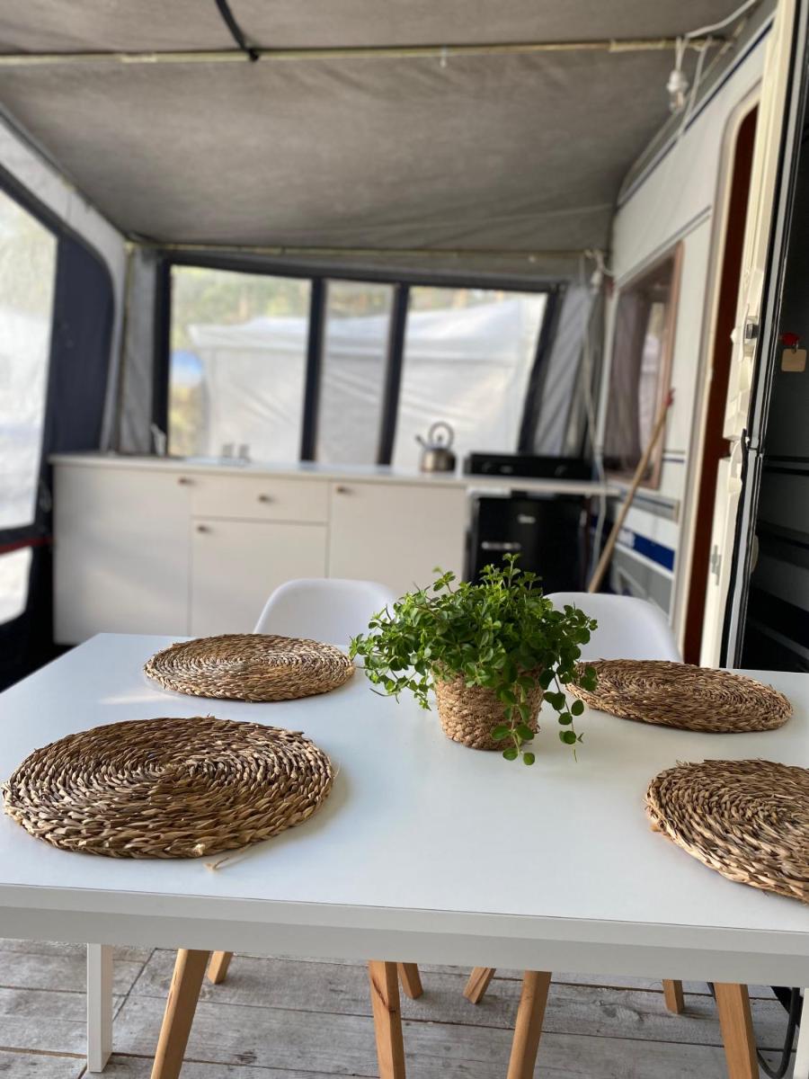 Caravan - Photo 1