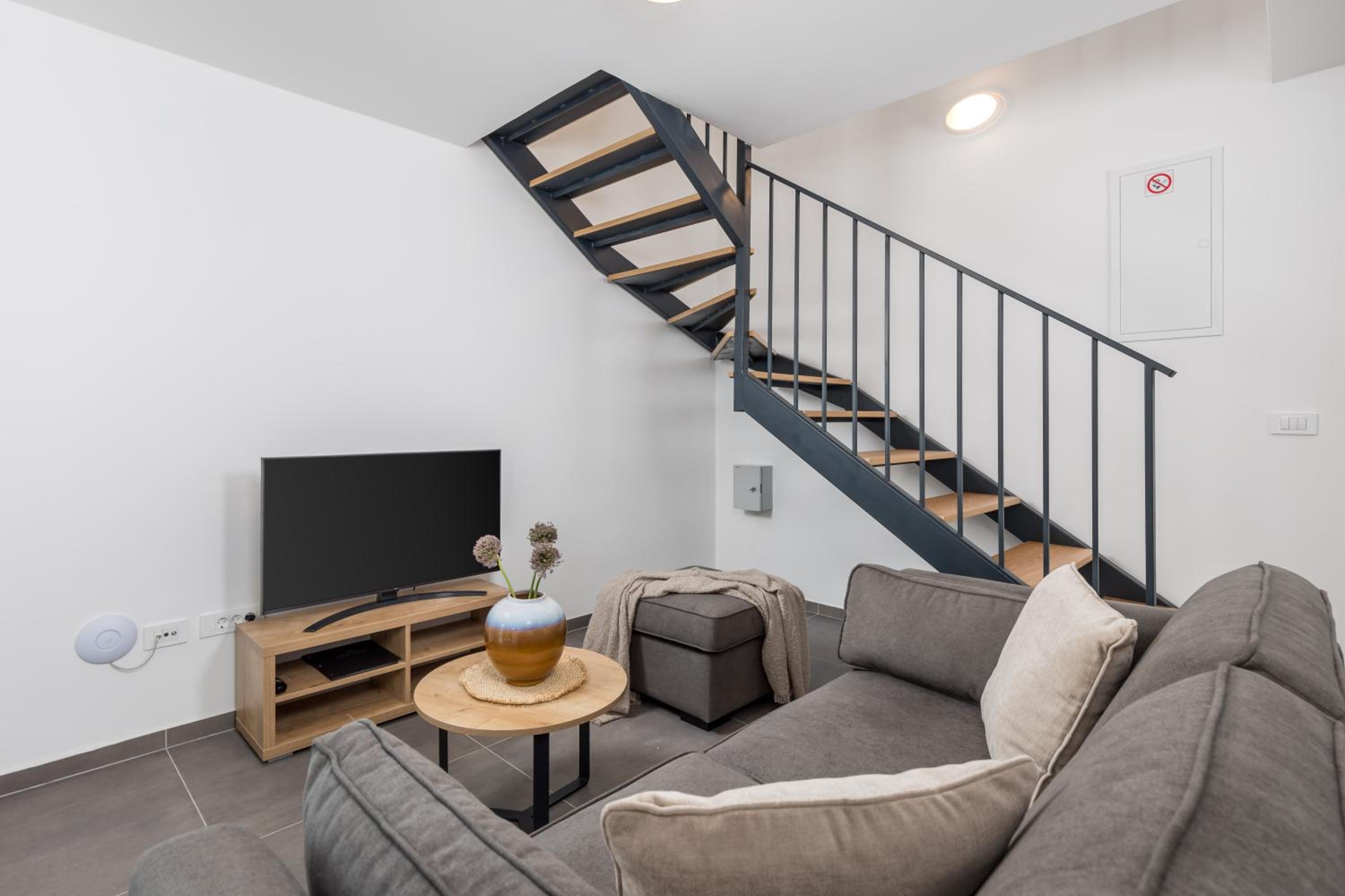 Two-Bedroom House photo 2