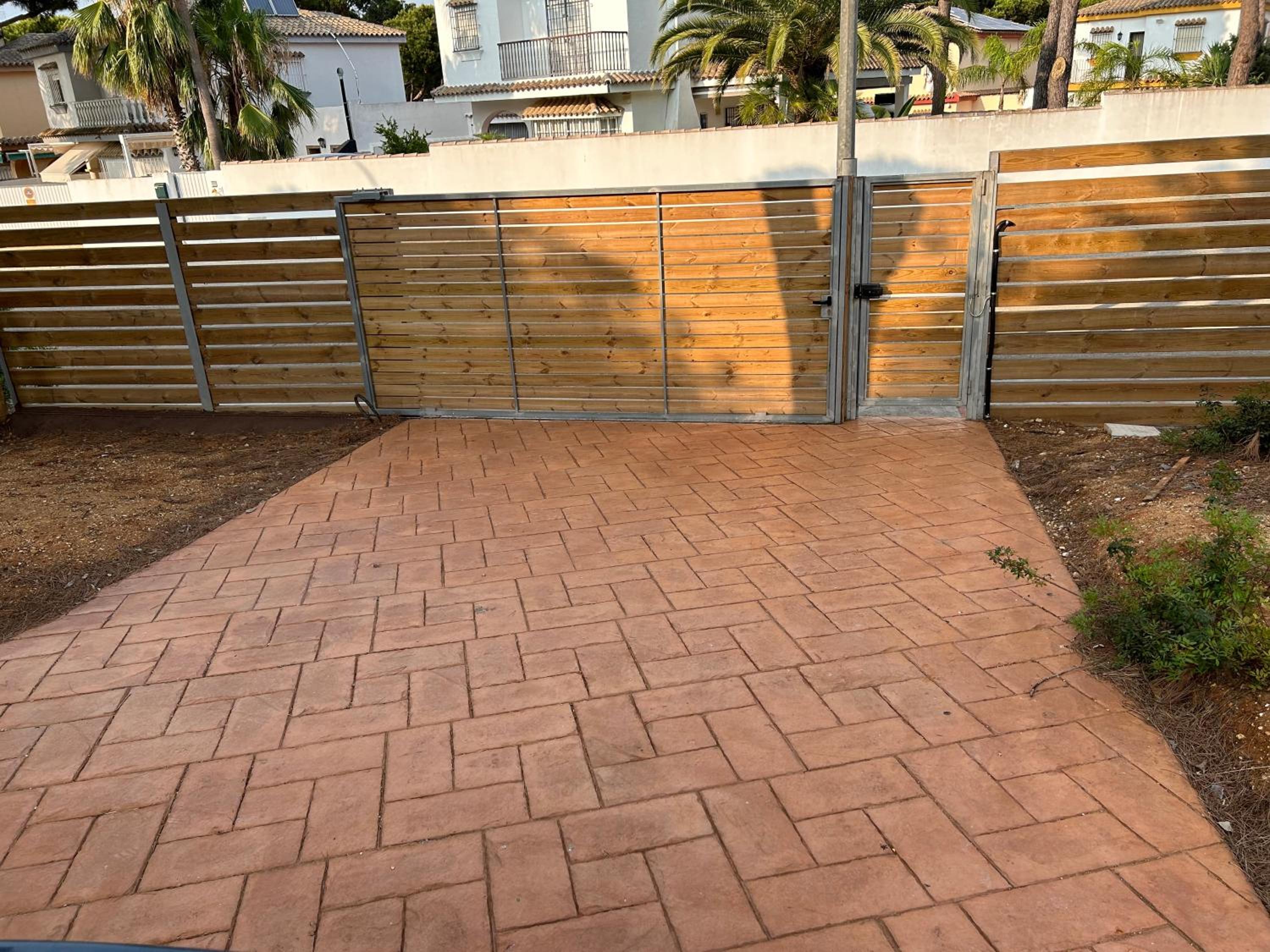 Villa photo 3