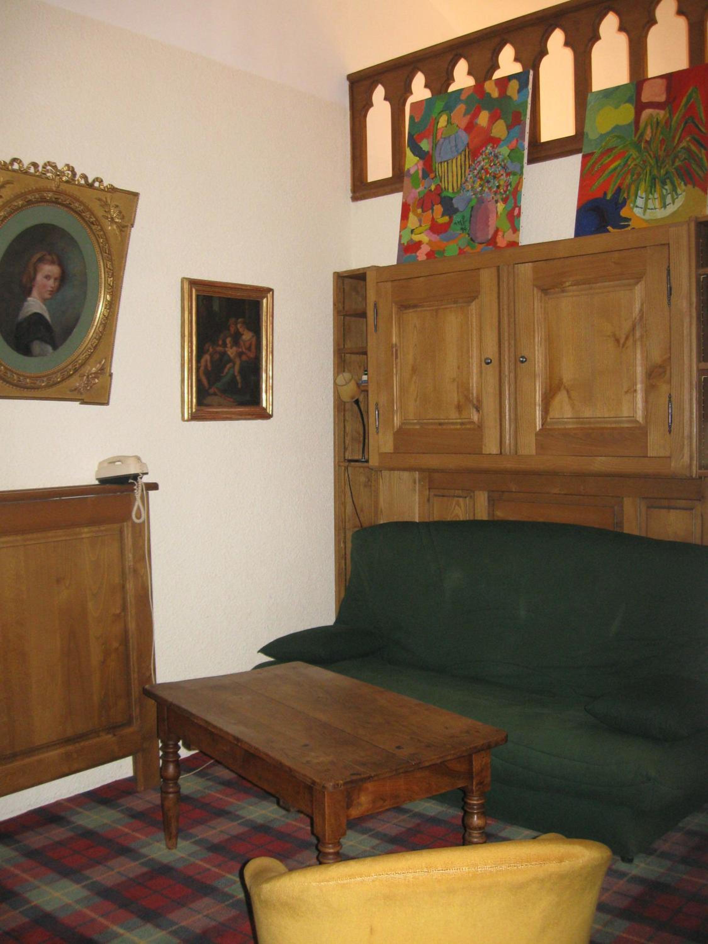 Superior Triple Room photo 3