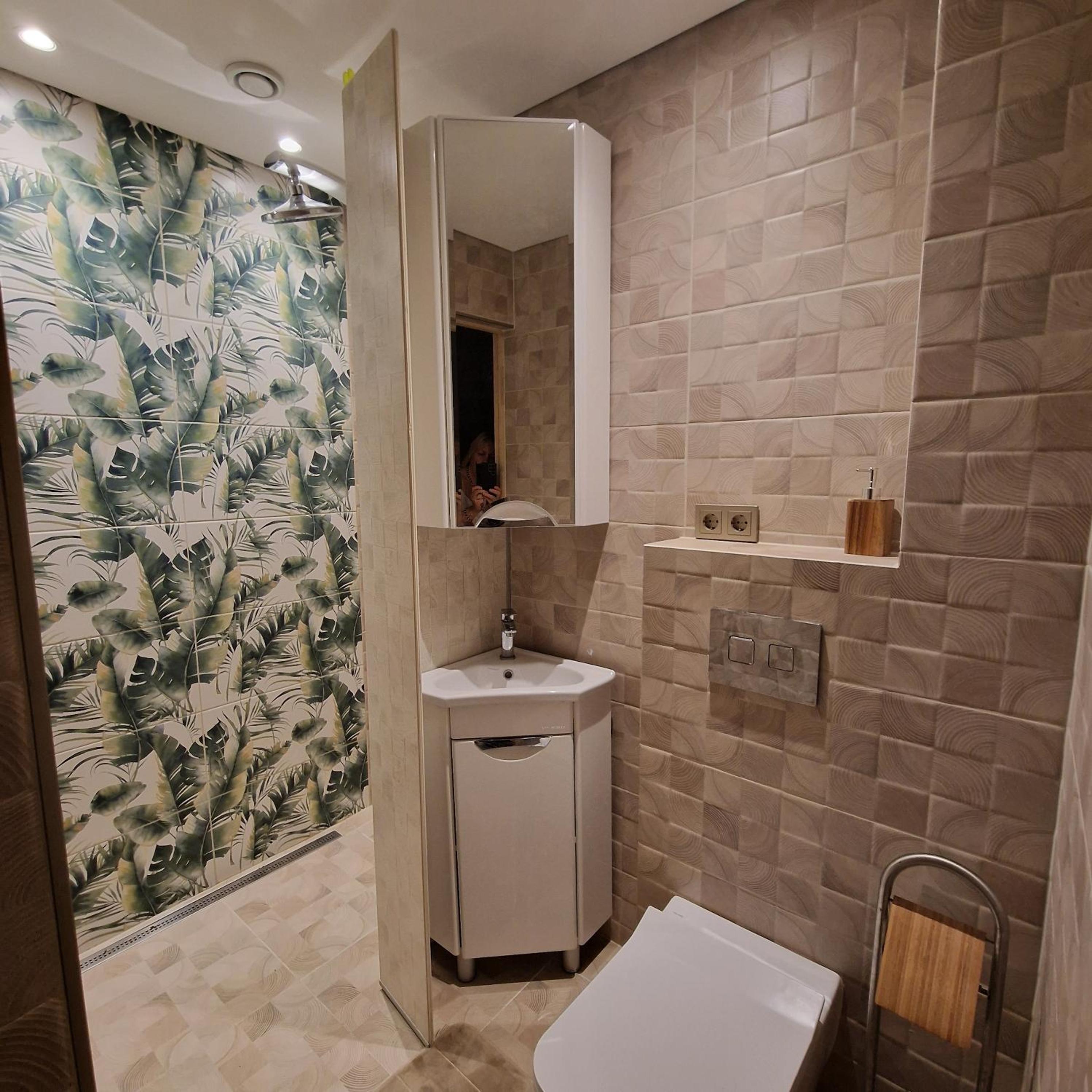 Double Room with Balcony - Photo 6
