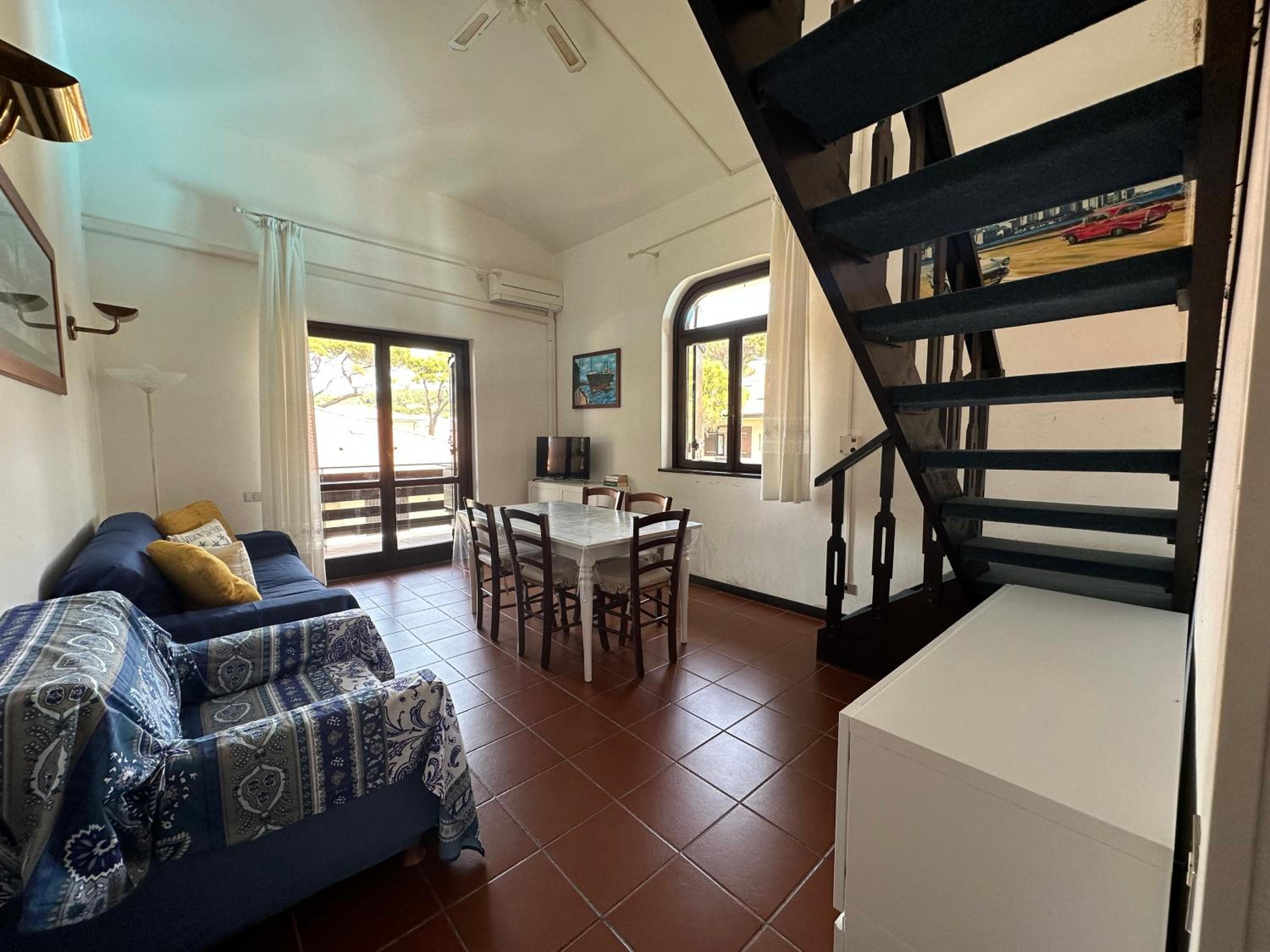 Two-Bedroom Apartment With Balcony photo 2