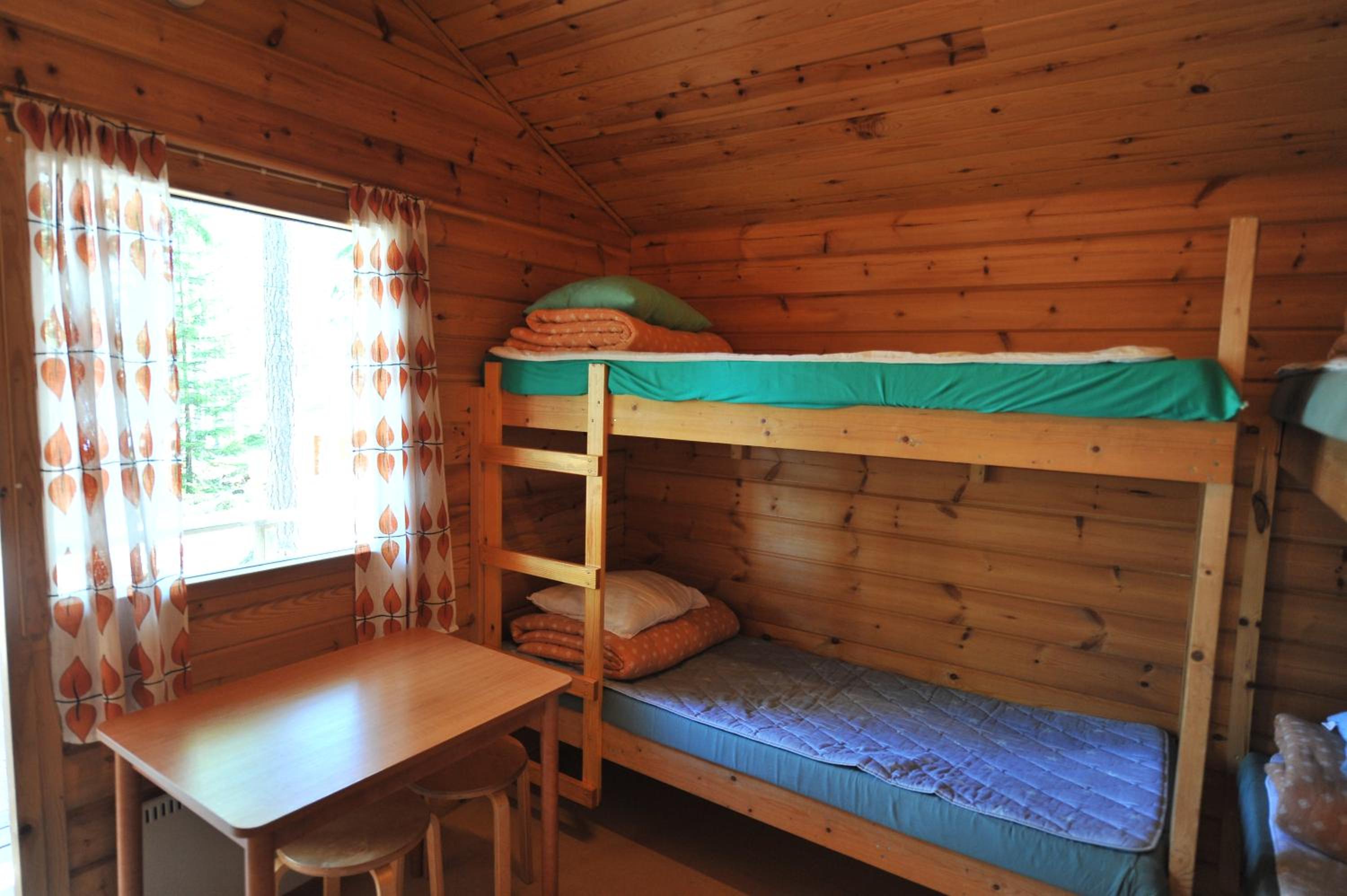Cottage with Shared Bathroom (4 Adults) photo 3