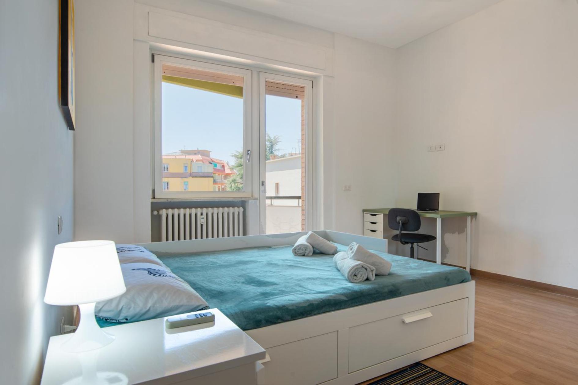 Large Double Room