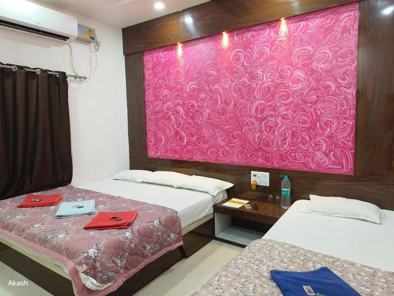 Deluxe Quadruple Room - Photo 2