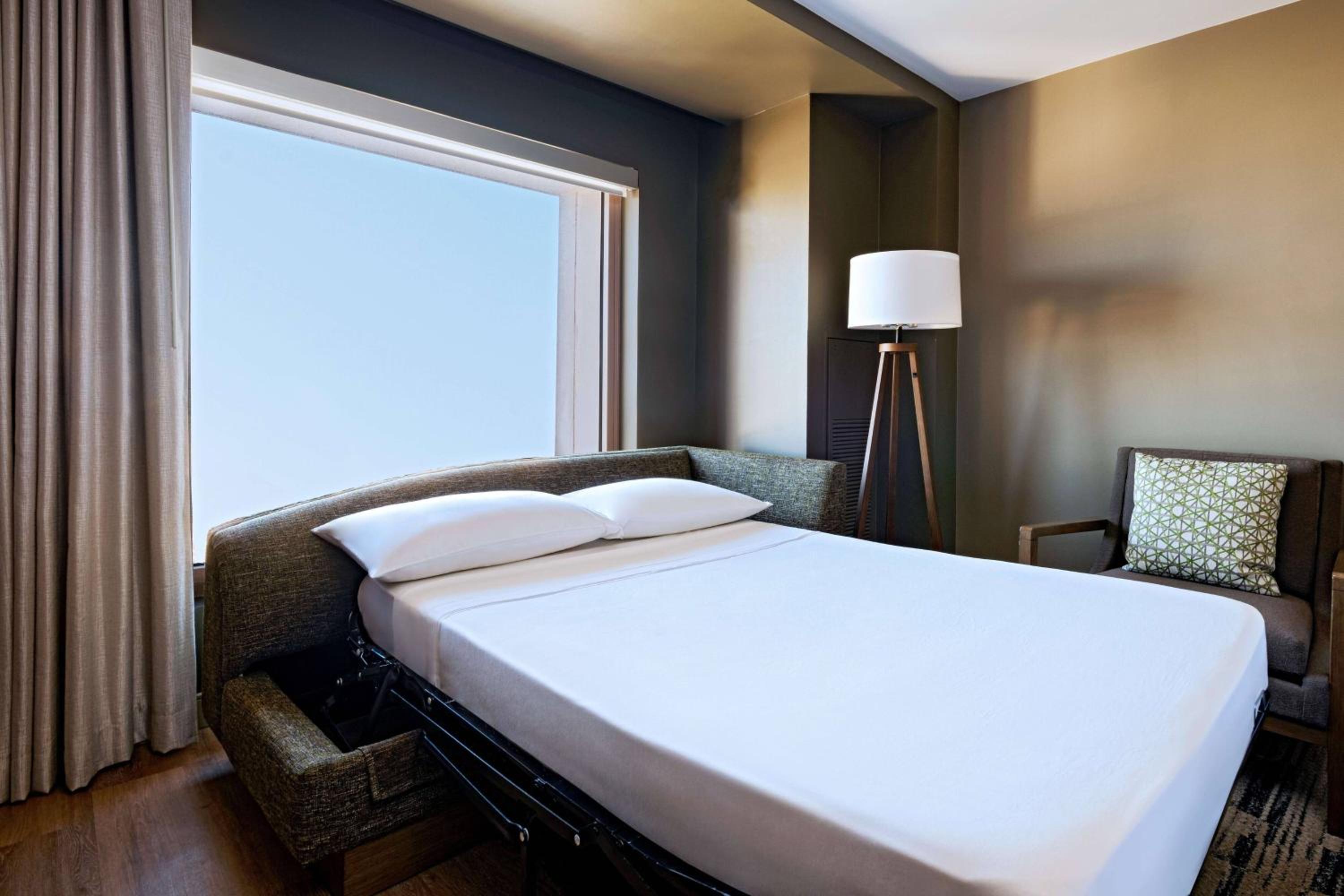 King Room - City View  - Photo 5