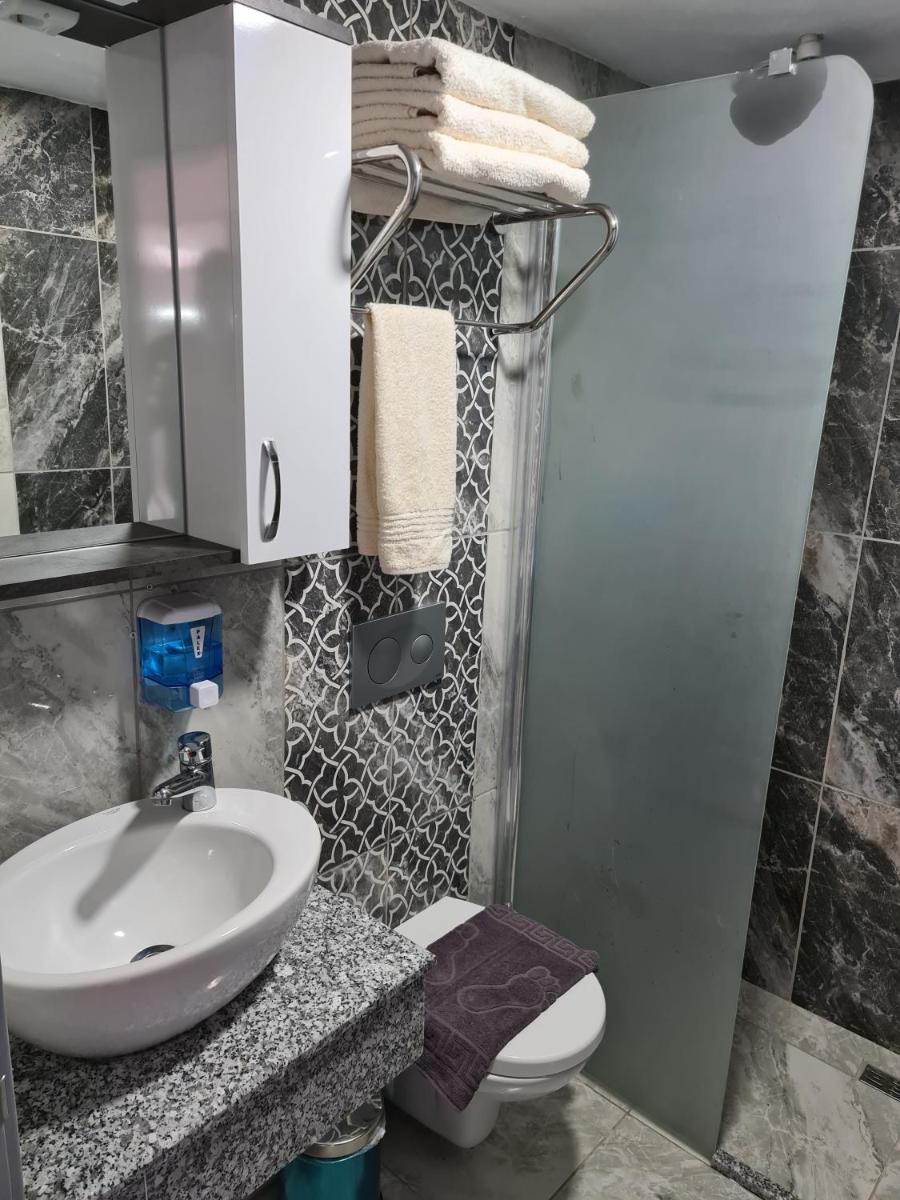 Standard Double or Twin Room with Balcony photo 3